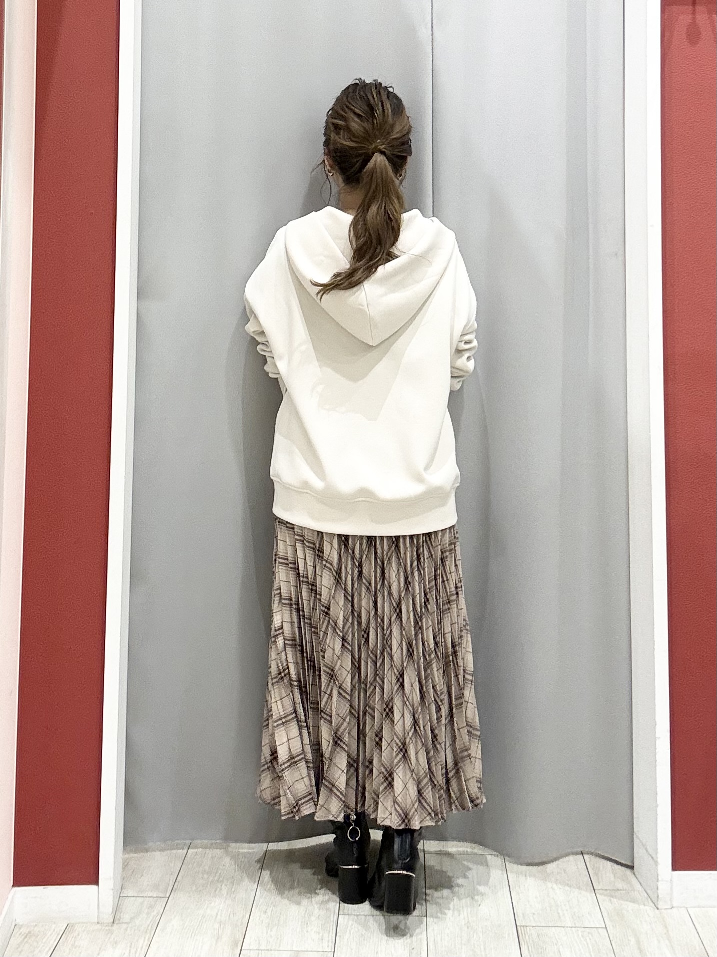 shioさんの「SHOO･LA･RUE｜【S-LL/洗濯機可】もちさら ダブルジップパーカ」を使ったコーディネート