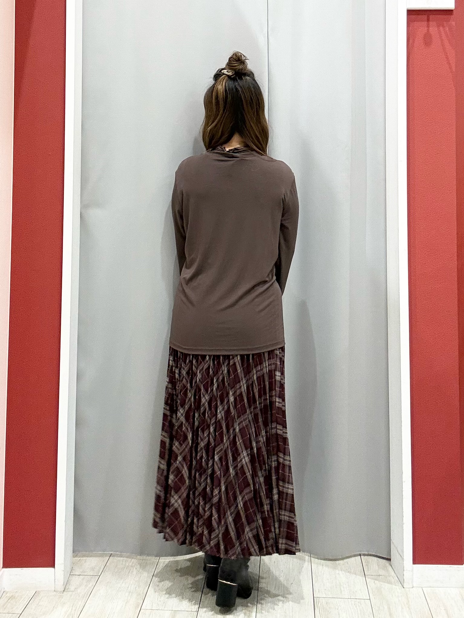 shioさんの「SHOO･LA･RUE｜【洗濯後しわになりにくい/S-LL】裾ドロストフリルブルゾン」を使ったコーディネート