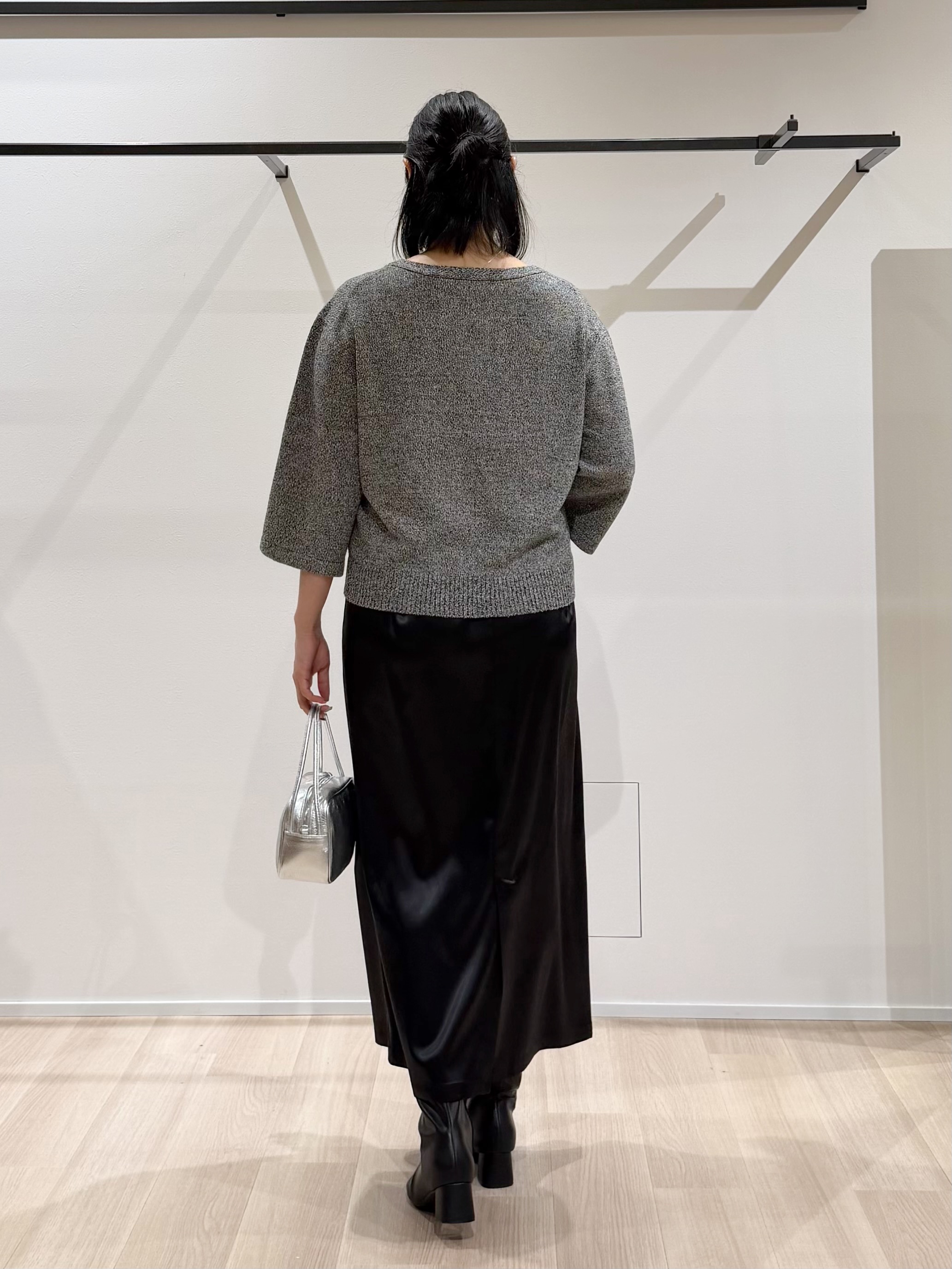 TOMOMIさんの「UNTITLED｜【アンサンブル可/手洗い可】杢調プルオーバーニット」を使ったコーディネート