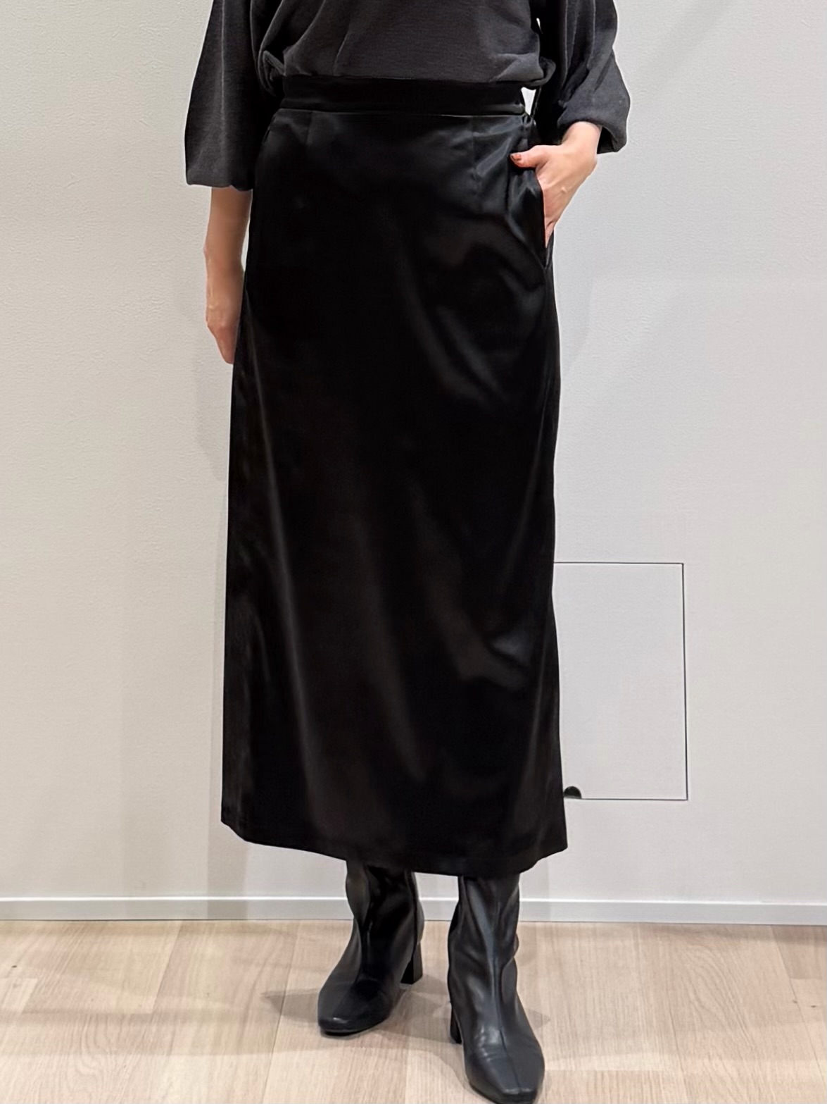 TOMOMIさんの「UNTITLED｜【アンサンブル可/手洗い可】杢調プルオーバーニット」を使ったコーディネート
