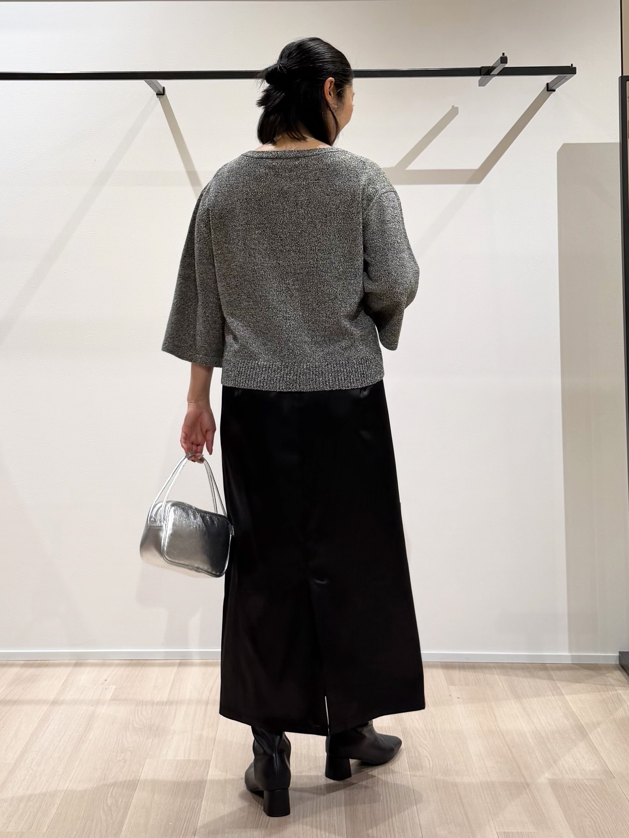 TOMOMIさんの「UNTITLED｜【アンサンブル可/手洗い可】杢調プルオーバーニット」を使ったコーディネート