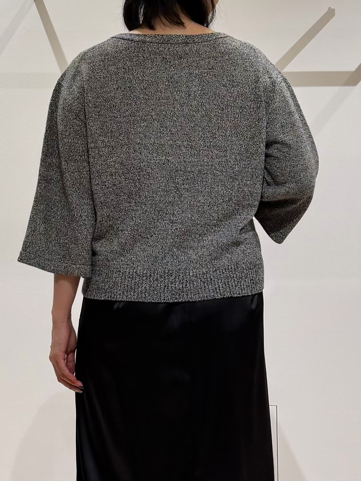 TOMOMIさんの「UNTITLED｜【アンサンブル可/手洗い可】杢調プルオーバーニット」を使ったコーディネート