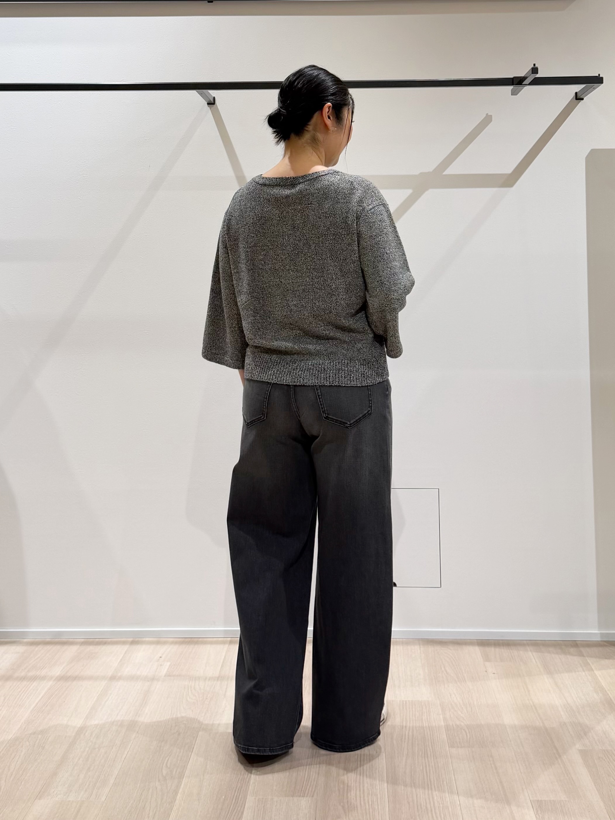 TOMOMIさんの「UNTITLED｜【アンサンブル可/手洗い可】杢調プルオーバーニット」を使ったコーディネート