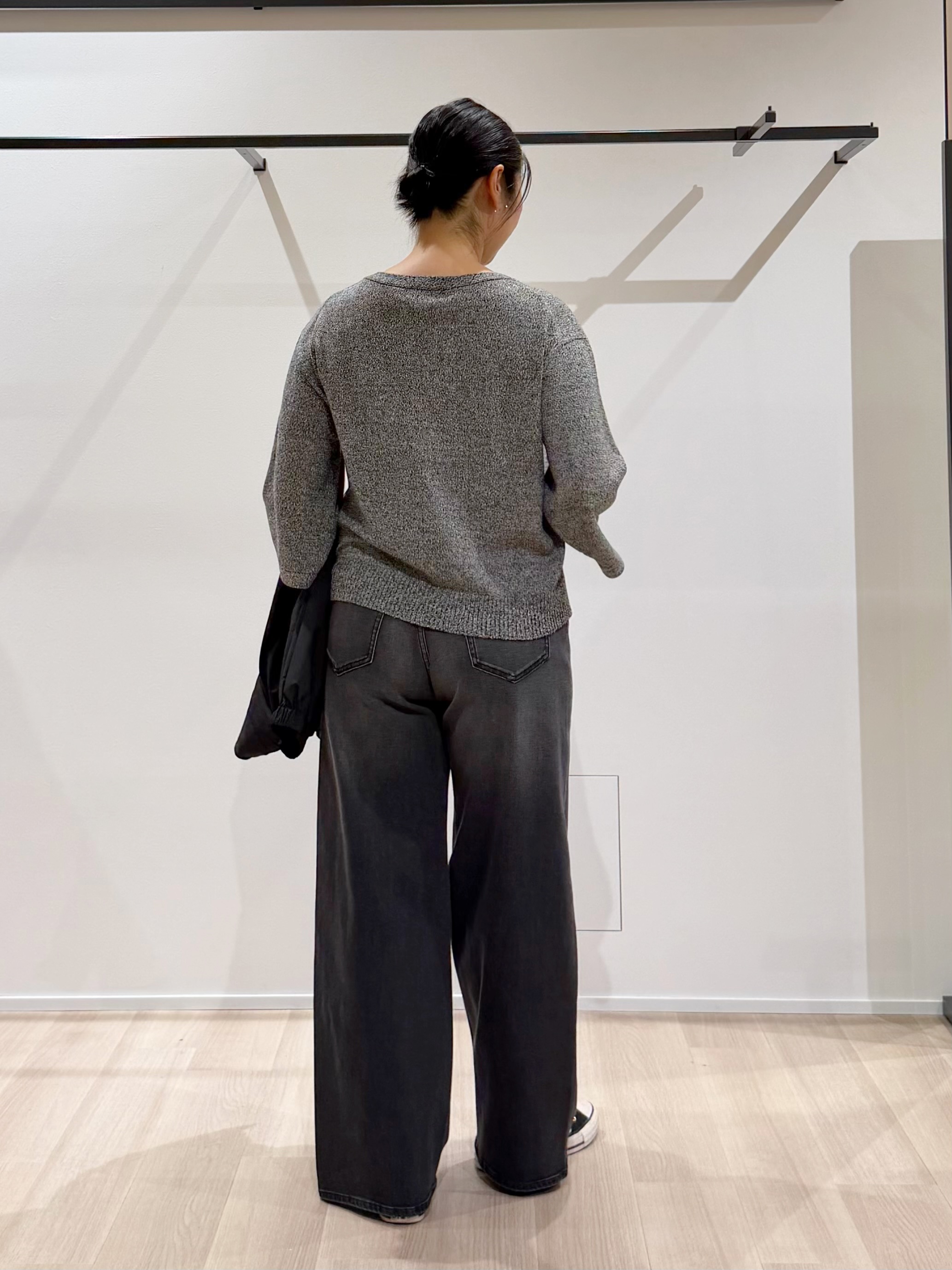 TOMOMIさんの「UNTITLED｜【アンサンブル可/手洗い可】杢調プルオーバーニット」を使ったコーディネート