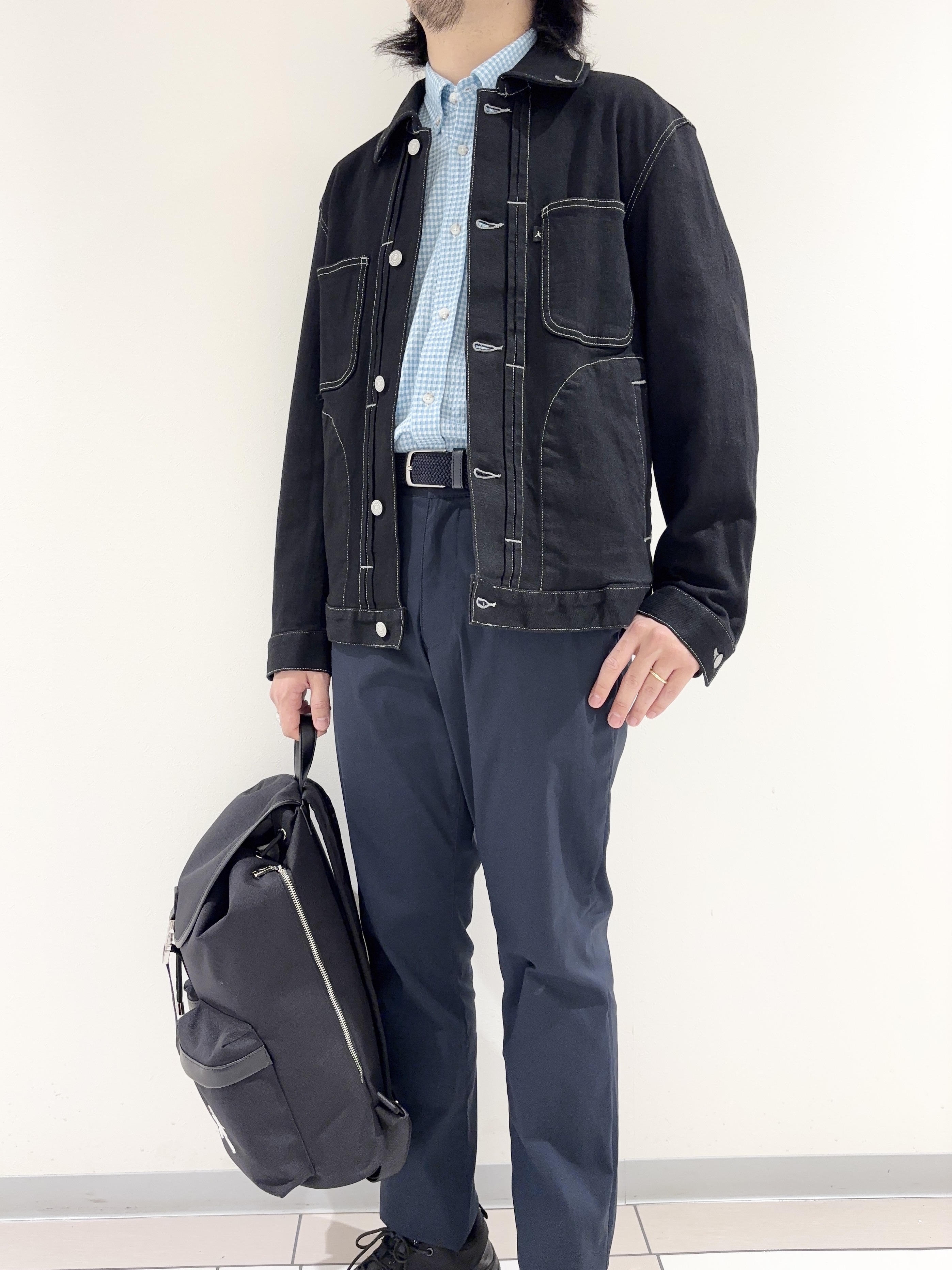 及川さんの「TAKEO KIKUCHI｜【BOWLER HAT LABEL】ブラックデニムGジャン」を使ったコーディネート
