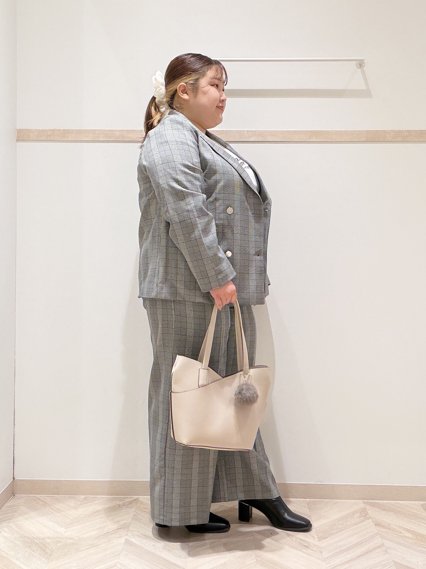 ゆめかさんの「SHOO･LA･RUE｜【セットアップ可/洗濯後しわになりにくい】ウールフィール ダブルジャケット」を使ったコーディネート