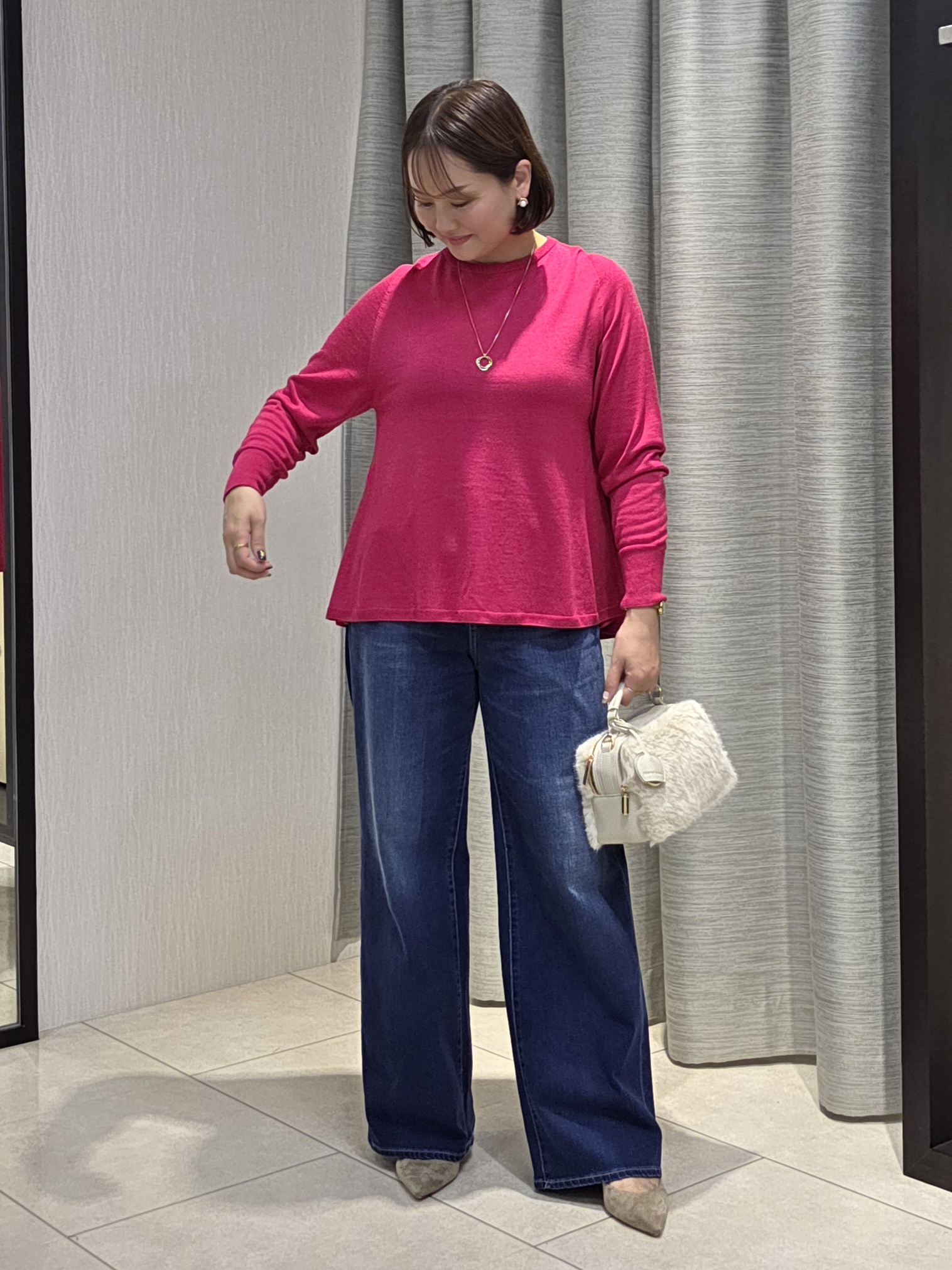 naokoさんの「UNTITLED｜【きれいに体型カバー/8色展開】Aラインシルエットニットプルオーバー」を使ったコーディネート