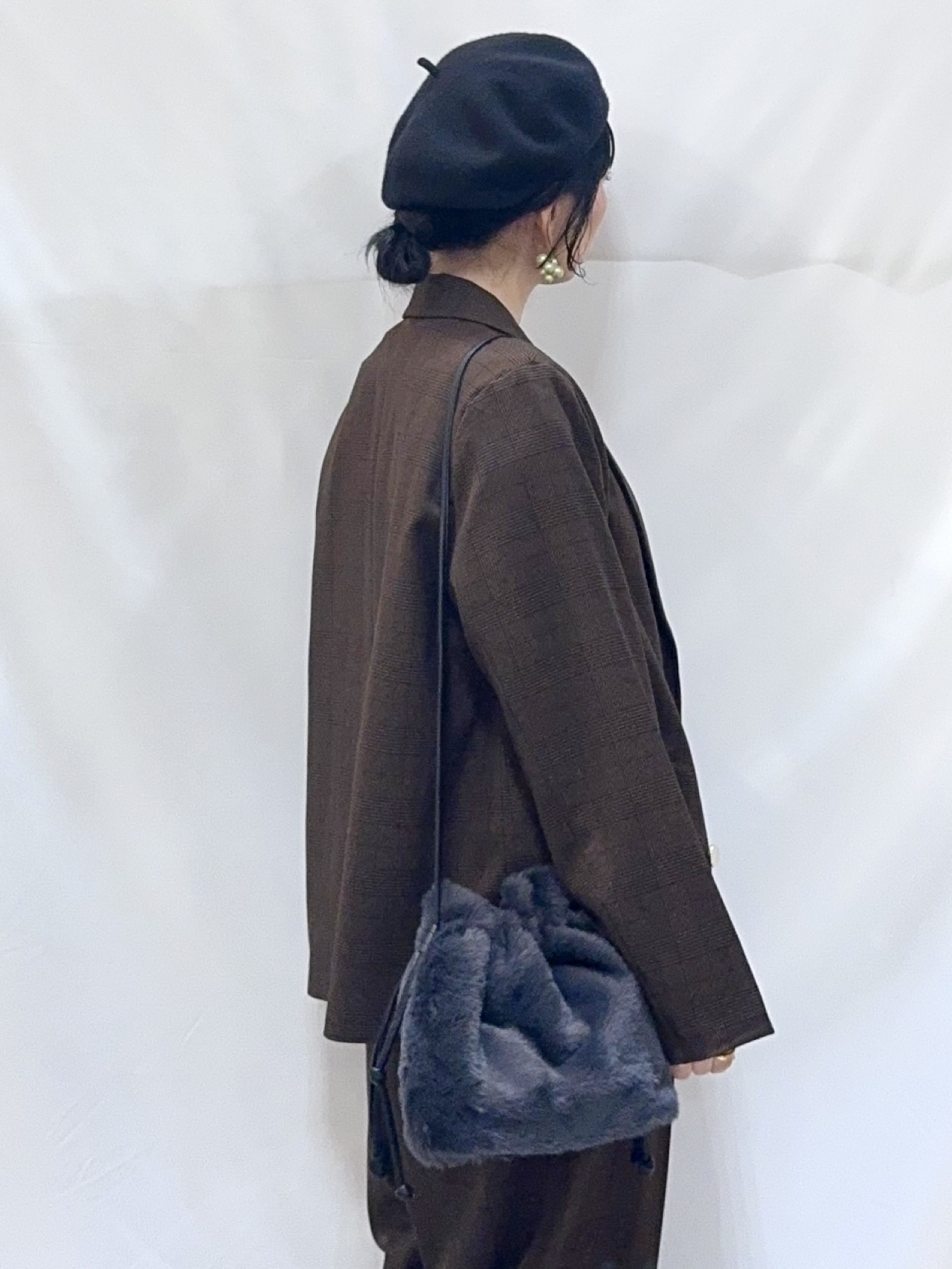 𝐇𝐢𝐫𝐨𝐦𝐢さんの「SHOO･LA･RUE｜【セットアップ可/洗濯後しわになりにくい】ウールフィール ダブルジャケット」を使ったコーディネート
