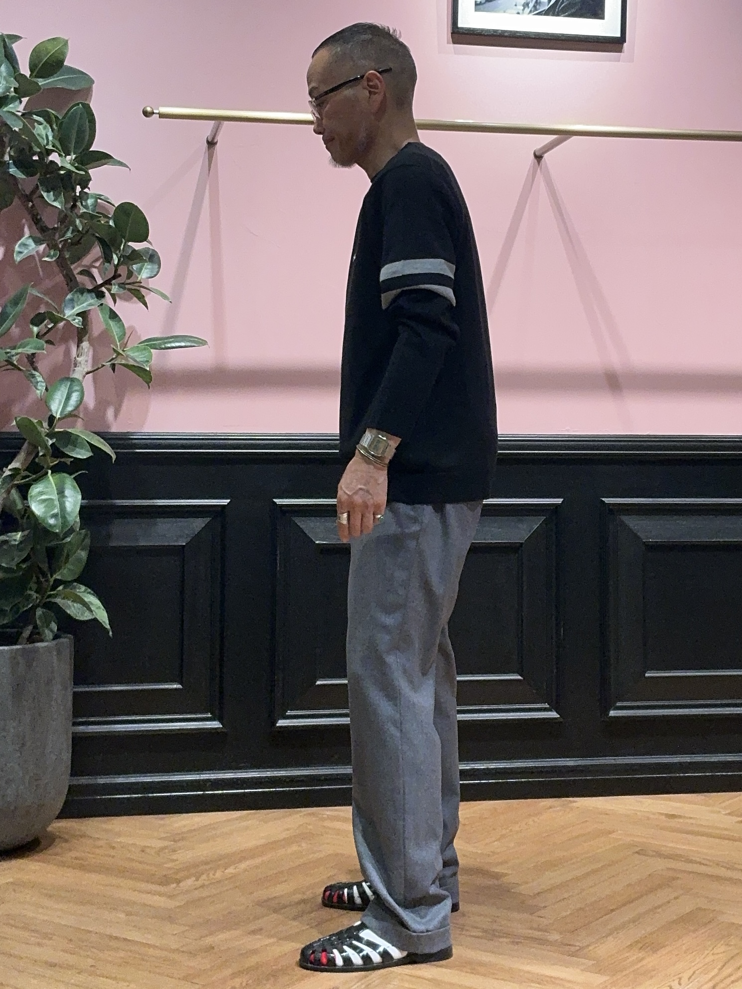 torigoeさんの「DRESSTERIOR｜ゼニアバルーファ キャッシュウール クルーネックニット」を使ったコーディネート