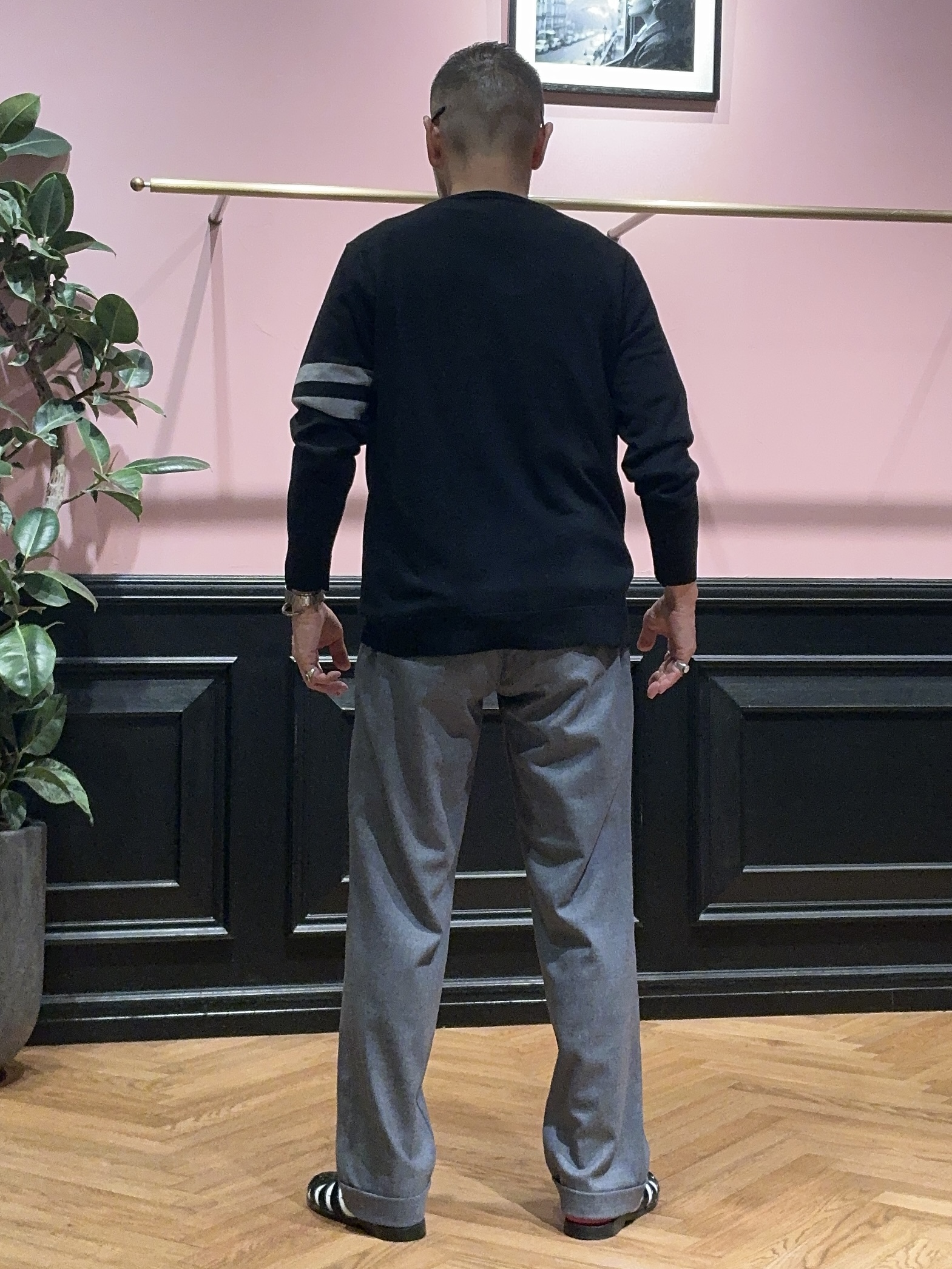torigoeさんの「DRESSTERIOR｜ゼニアバルーファ キャッシュウール クルーネックニット」を使ったコーディネート