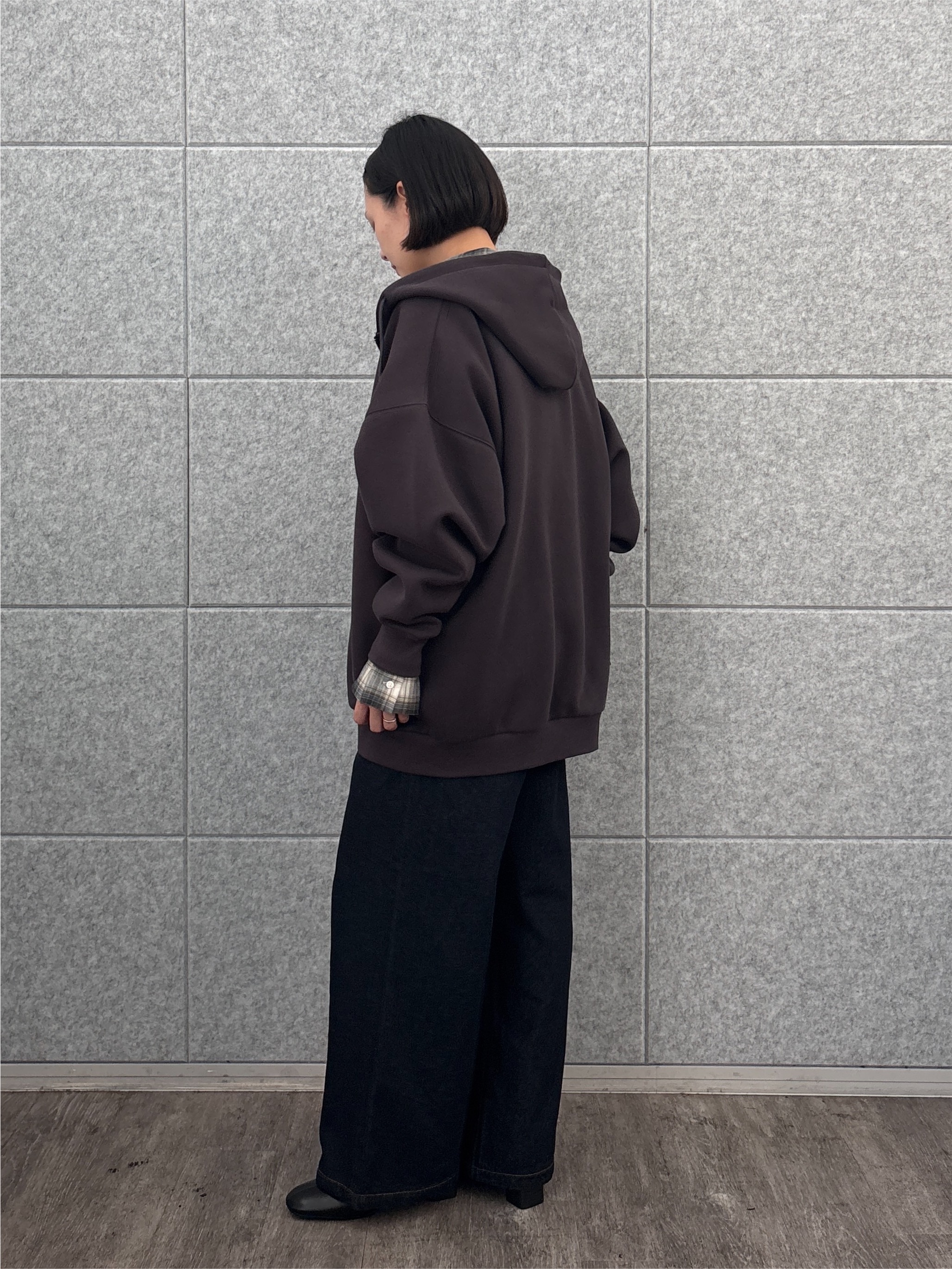 ayanoさんの「INDIVI｜ダンボールパーカー」を使ったコーディネート