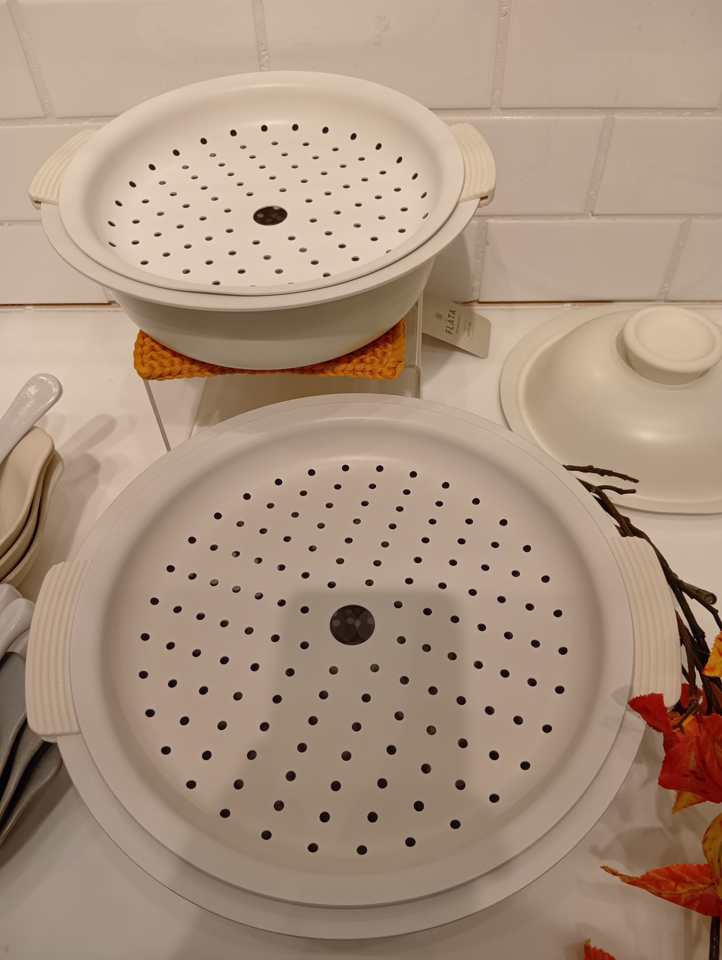 S.Tさんの「212 KITCHEN STORE｜年中使える蒸し皿付き卓上鍋 20cm ＜COPAN コパン＞」を使ったコーディネート