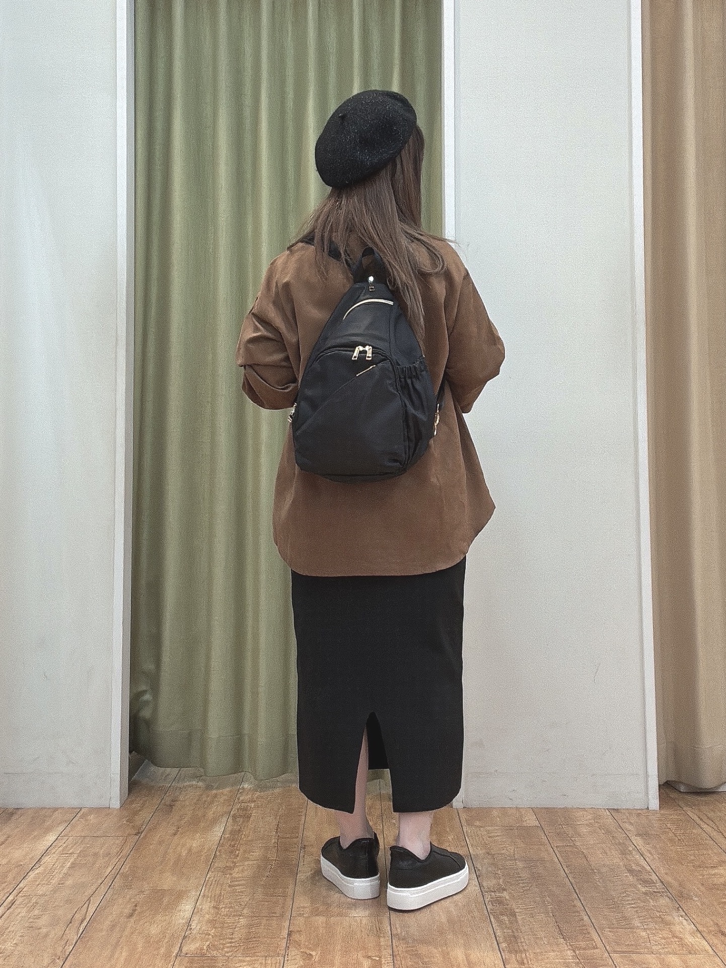 えみりんさんの「SHOO･LA･RUE｜【S-LL/洗濯機可】なめらかさが心地いい。スエード調ポケットシャツ」を使ったコーディネート