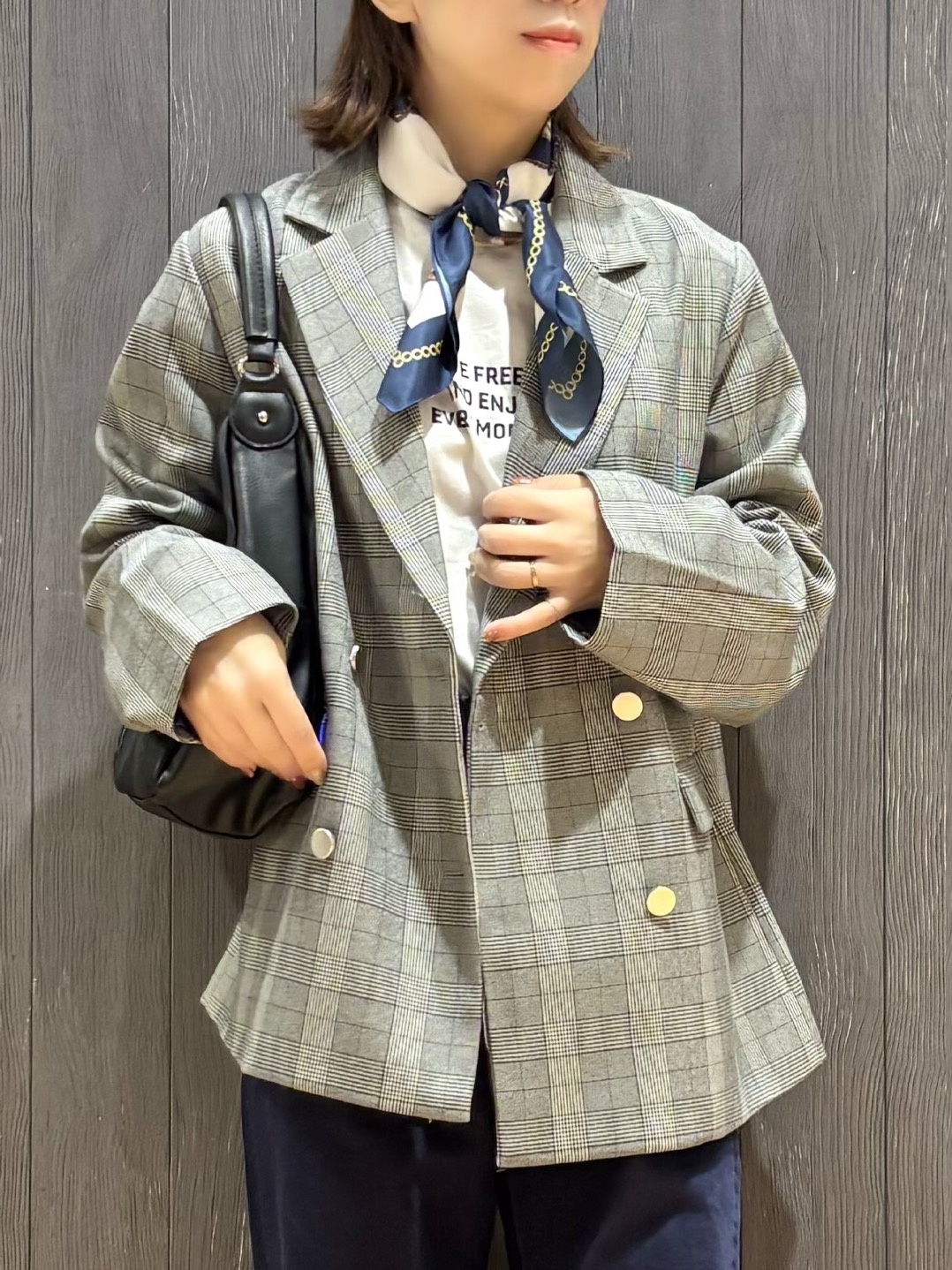 meiさんの「SHOO･LA･RUE｜【セットアップ可/洗濯後しわになりにくい】ウールフィール ダブルジャケット」を使ったコーディネート