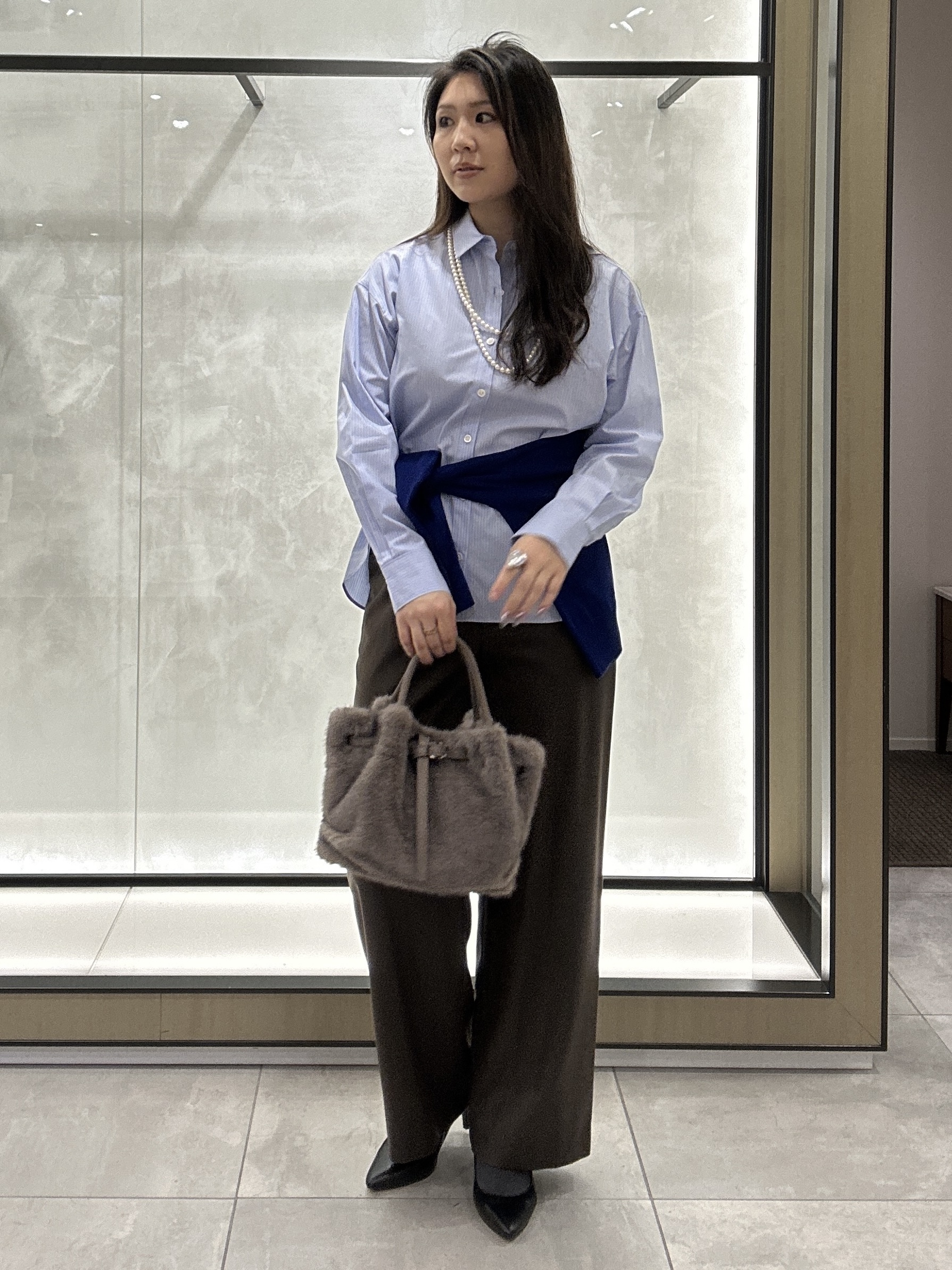 YURIさんの「UNTITLED｜【アレンジ自在】ロングパール調ネックレス」を使ったコーディネート