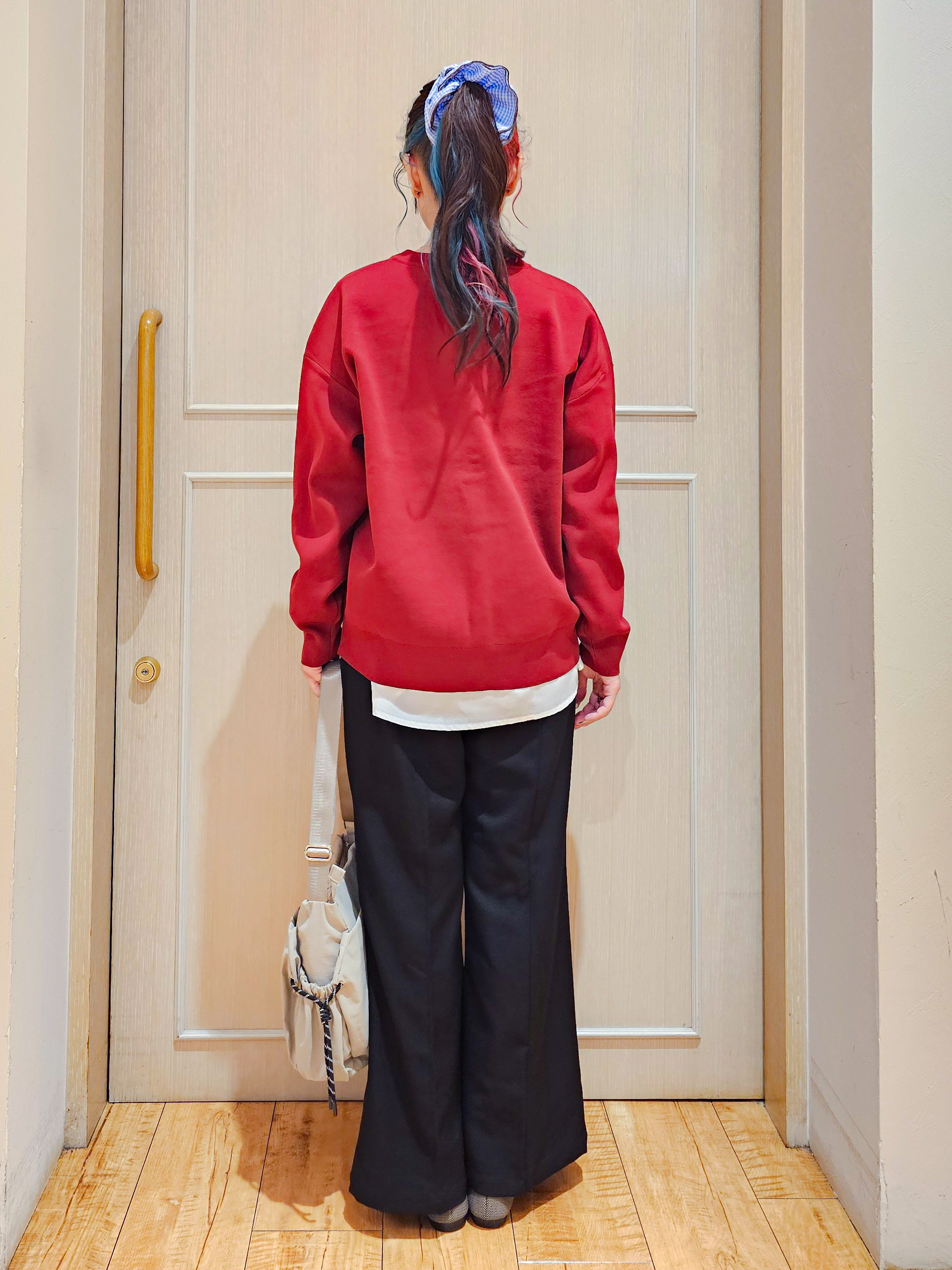 ゆゆさんの「SHOO･LA･RUE｜【セットアップ可/洗濯機可】軽やかに羽織れる スポンディッシュ ニットカーディガン」を使ったコーディネート