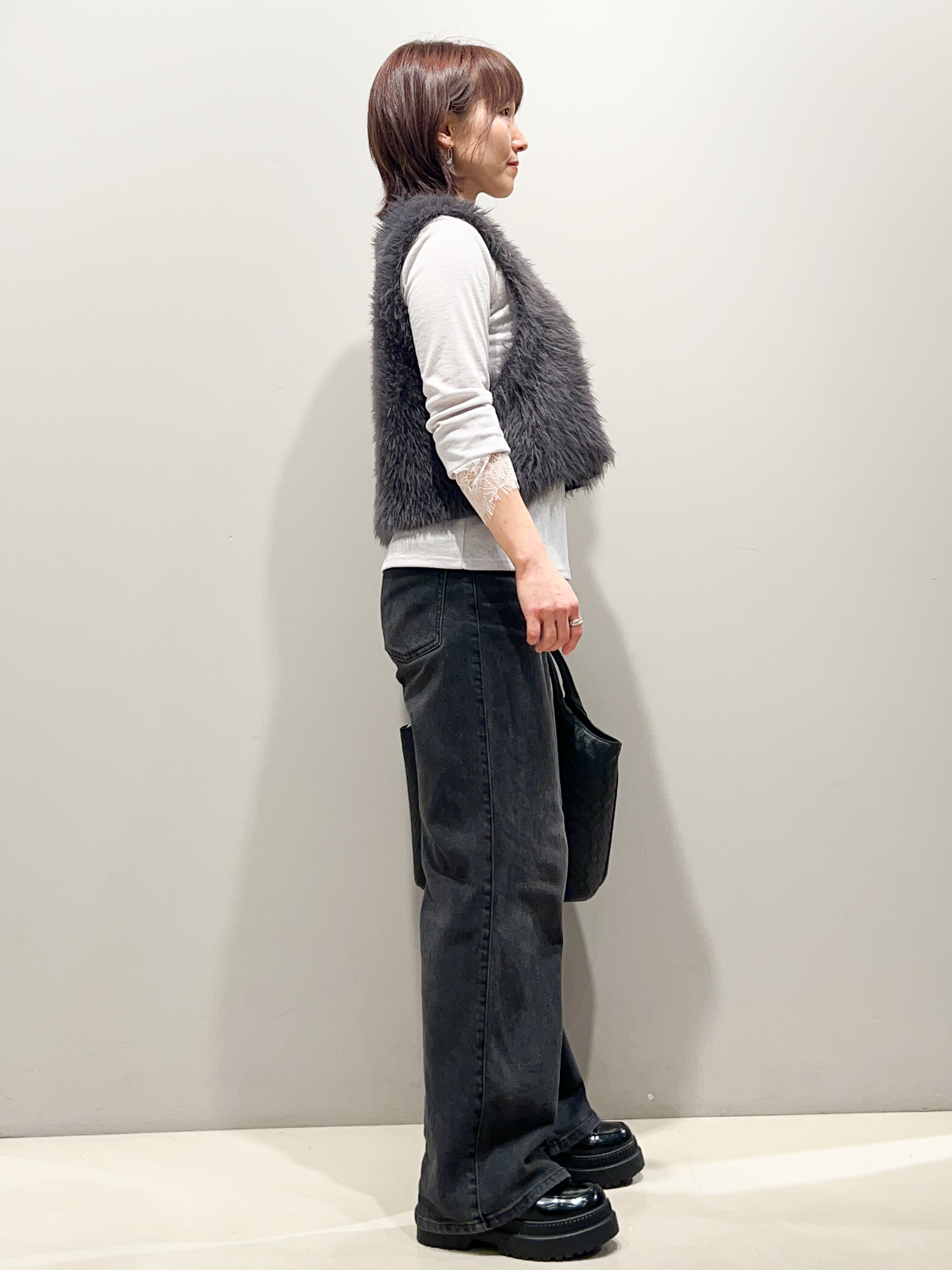 miyuさんの「OPAQUE.CLIP｜袖口レース／ドットチュール切替トップス【洗濯機OK】」を使ったコーディネート