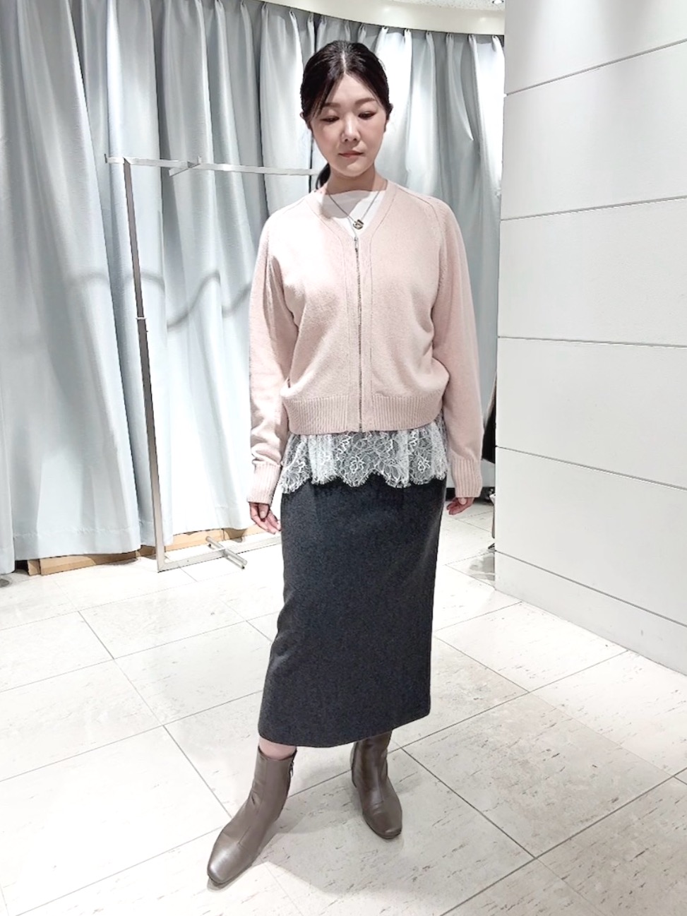 misaさんの「UNTITLED｜【アンサンブル可/秋羽織り】杢調ジップカーディガン」を使ったコーディネート
