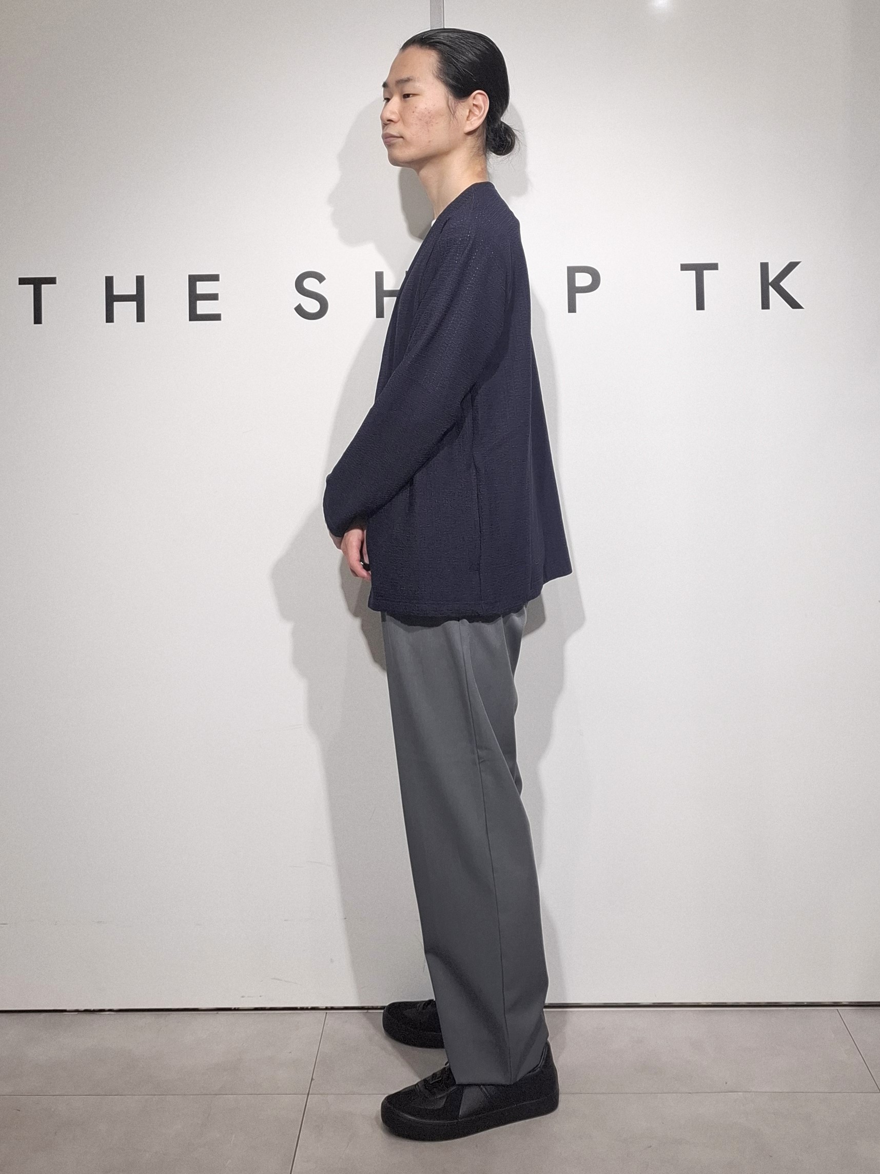 葵さんの「THE SHOP TK｜【2点セット／洗濯機OK】長袖カーディガン+半袖Tシャツ」を使ったコーディネート