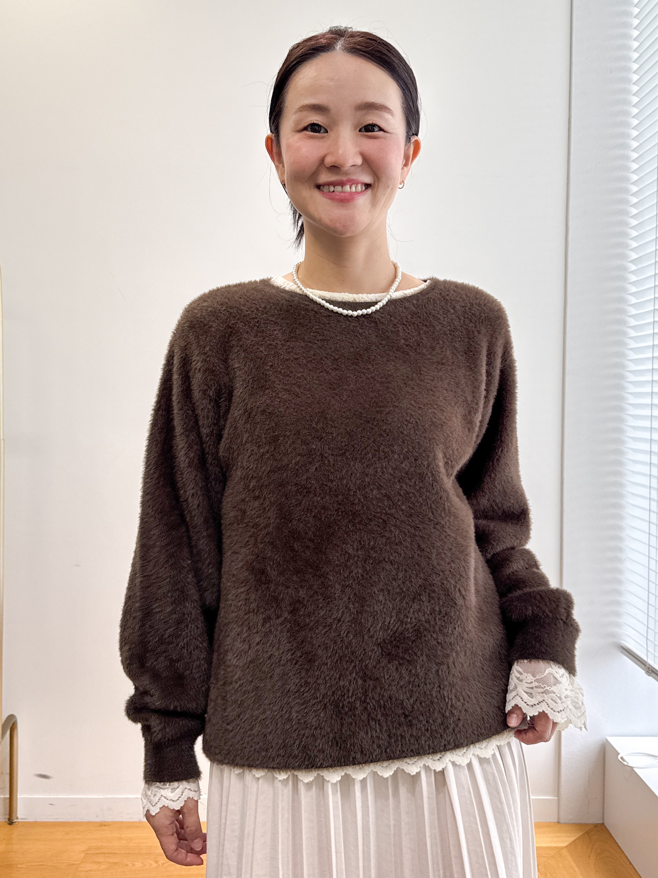 そねなおさんの「OPAQUE.CLIP｜レースベロア トップス【洗濯機OK】」を使ったコーディネート
