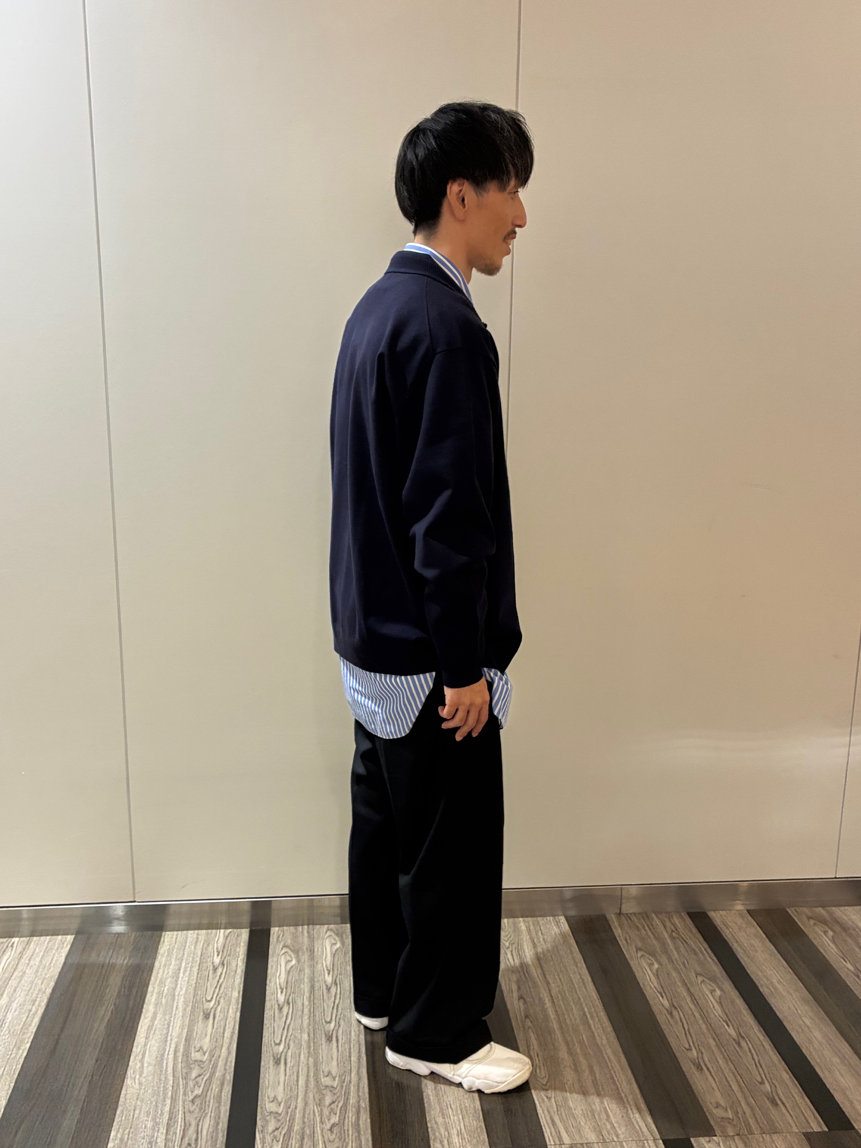 uchihiroさんの「TAKEO KIKUCHI｜ニット シャツ カーディガン」を使ったコーディネート