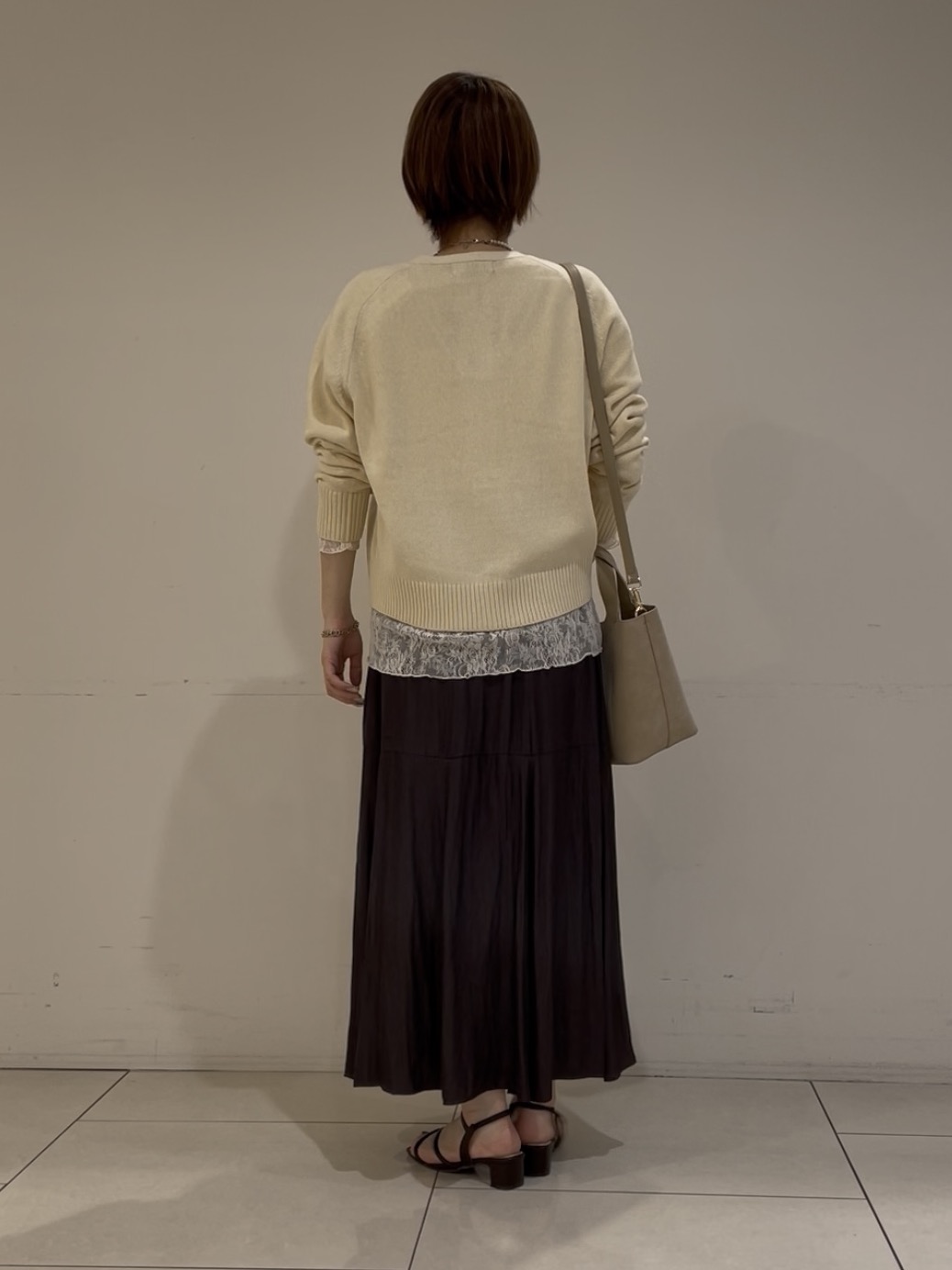 ゆいさんの「UNTITLED｜【アンサンブル可/秋羽織り】杢調ジップカーディガン」を使ったコーディネート