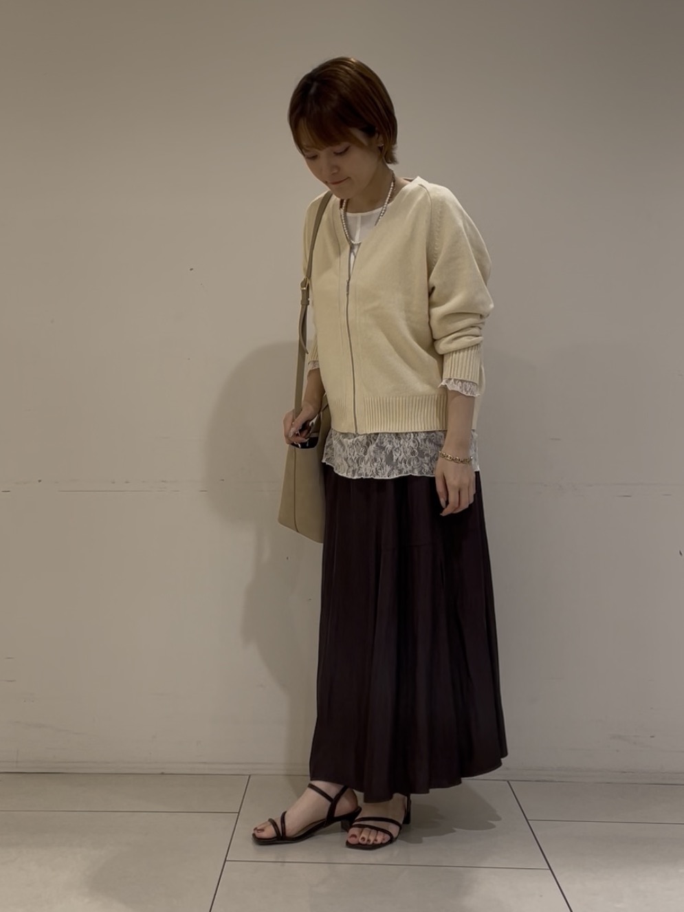 ゆいさんの「UNTITLED｜【アンサンブル可/秋羽織り】杢調ジップカーディガン」を使ったコーディネート