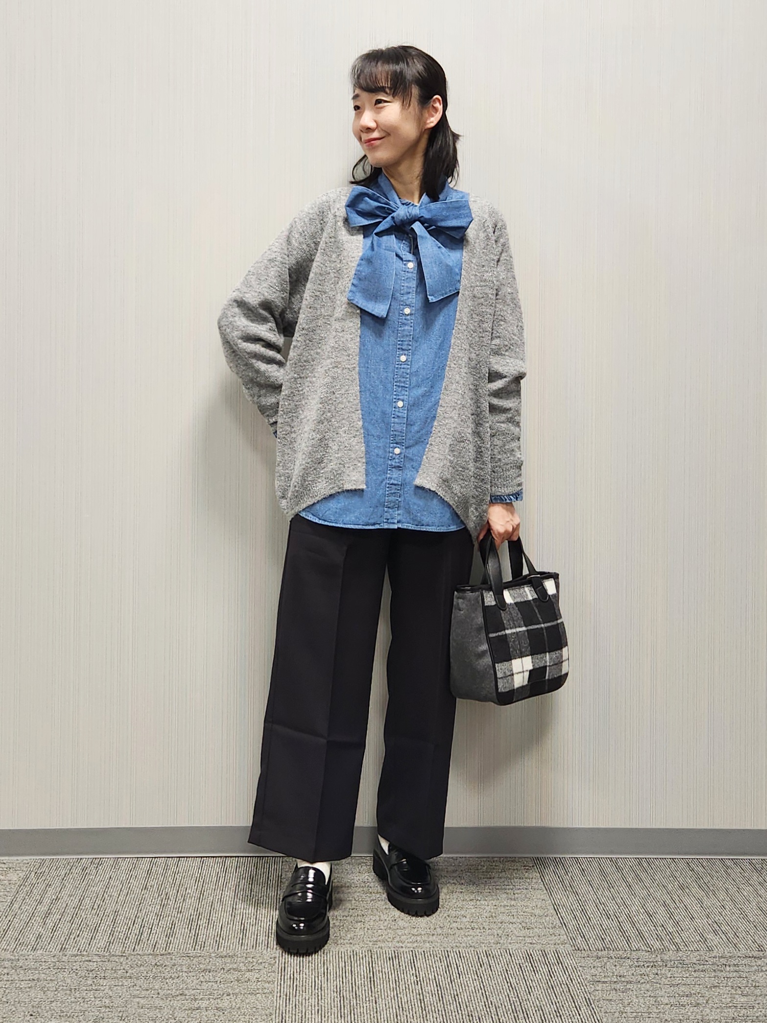 naraさんの「Dessin｜【洗える】モヘアブレンドニット ボタンレスカーディガン」を使ったコーディネート