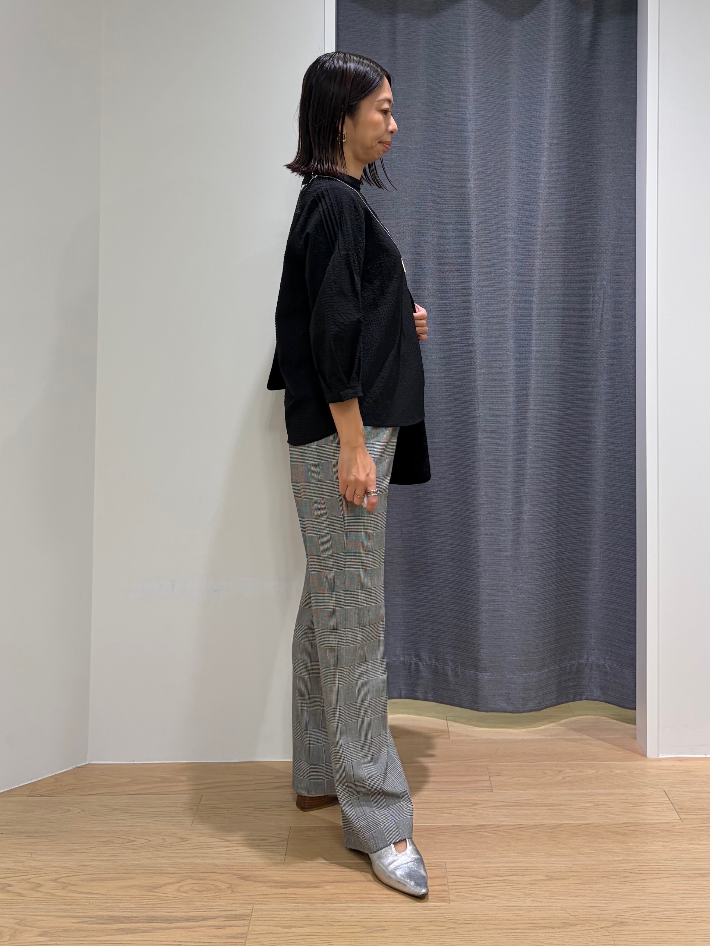 Mikoさんの「INDIVI｜【初秋にピッタリ！／洗える】凹凸素材ミニスタンドトップス」を使ったコーディネート