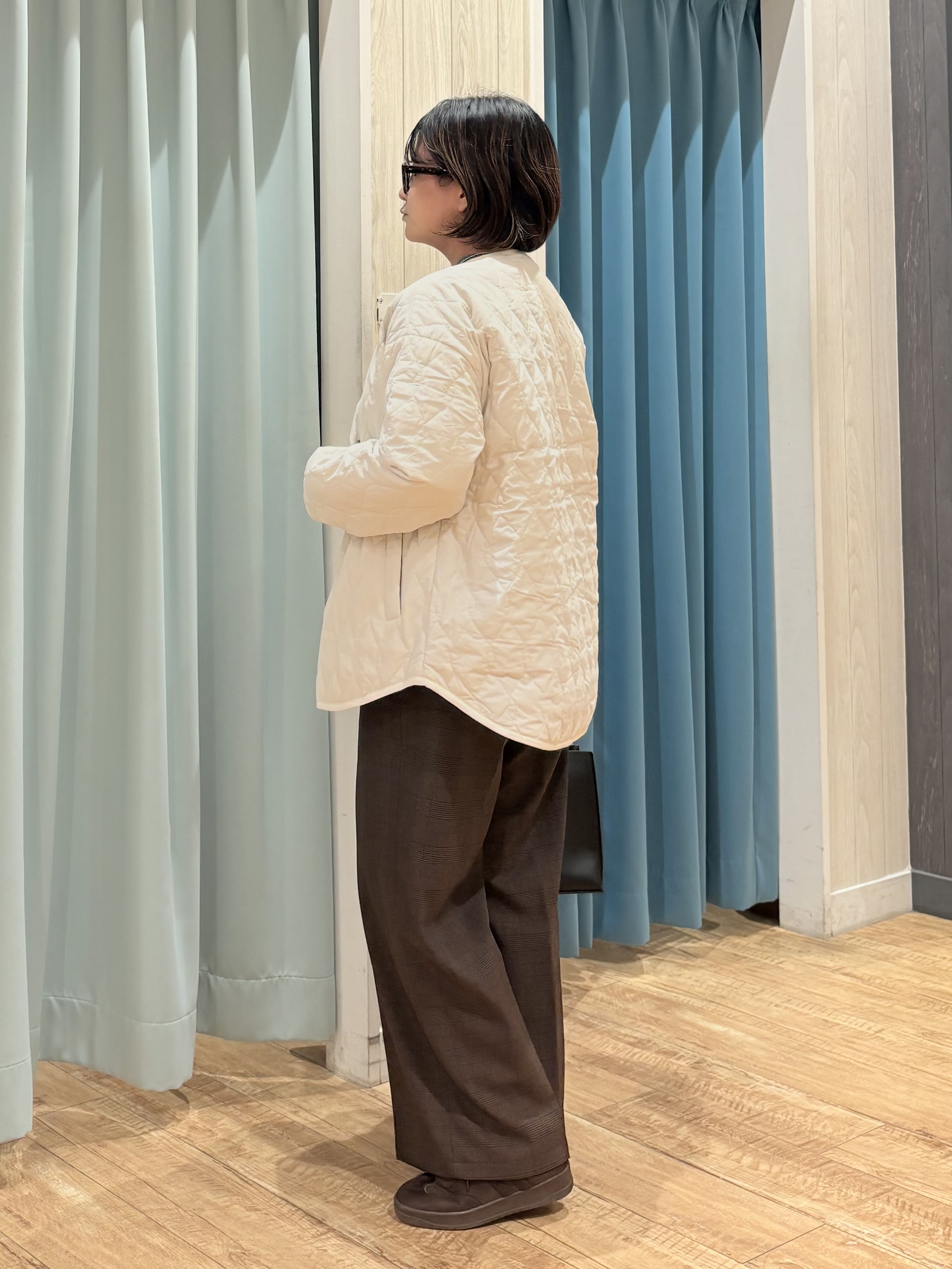 砂糖さんの「SHOO･LA･RUE｜【撥水/S-LL/洗濯機可】ウエスト絞れる キルト中綿ジャケット」を使ったコーディネート