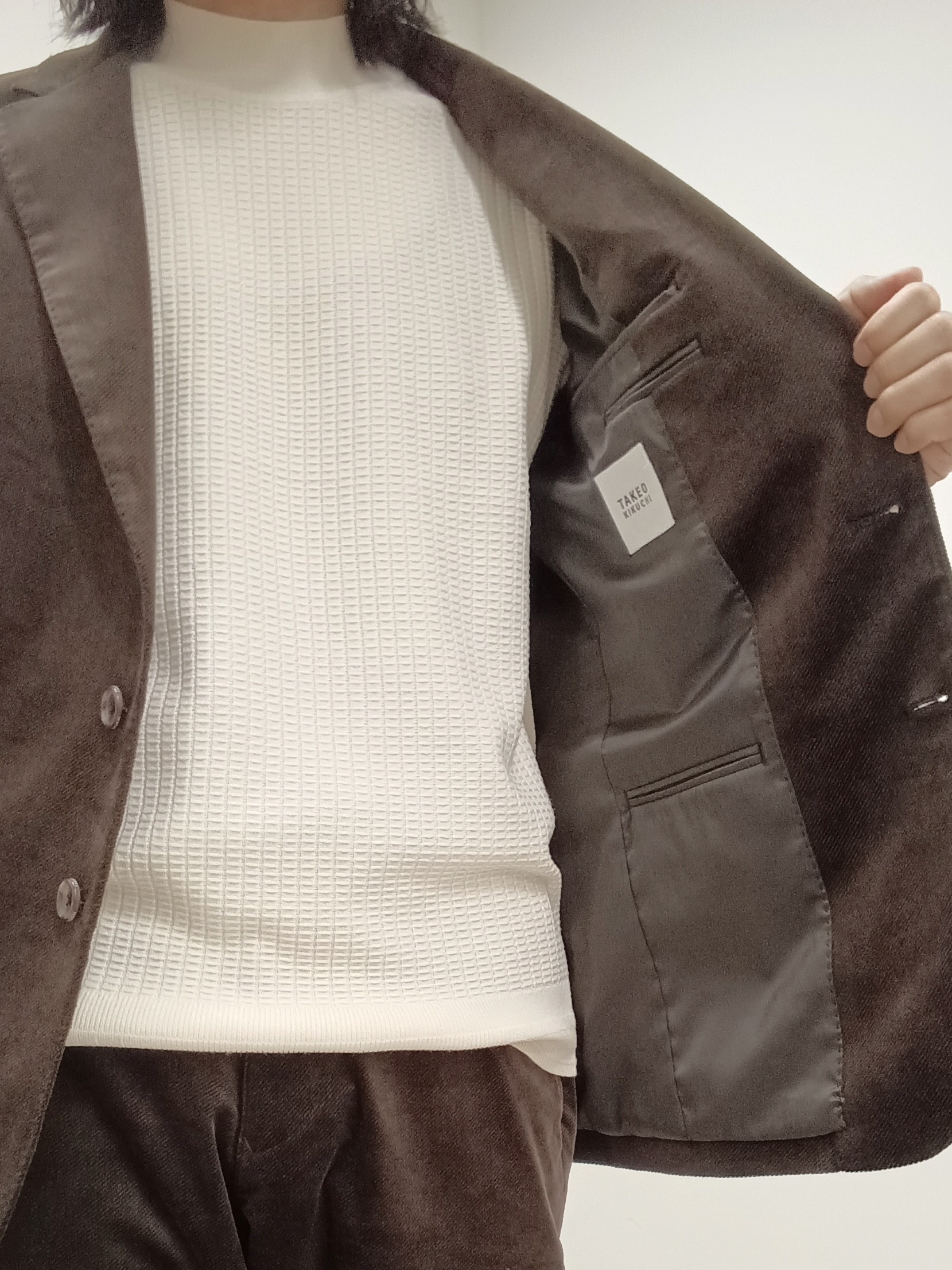 moritaさんの「TAKEO KIKUCHI｜【Sサイズ～】ストレッチコーデュロイ ジャケット」を使ったコーディネート
