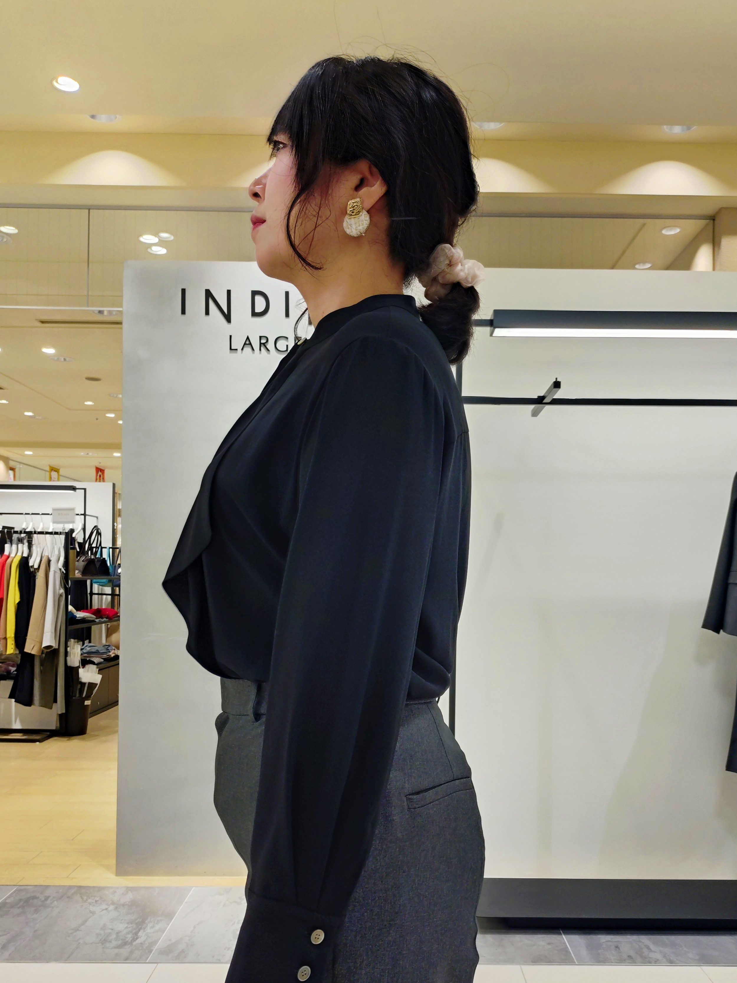 TOMOMIさんの「INDIVI｜【収納力◎／A4サイズ対応】シゴデキバッグ」を使ったコーディネート
