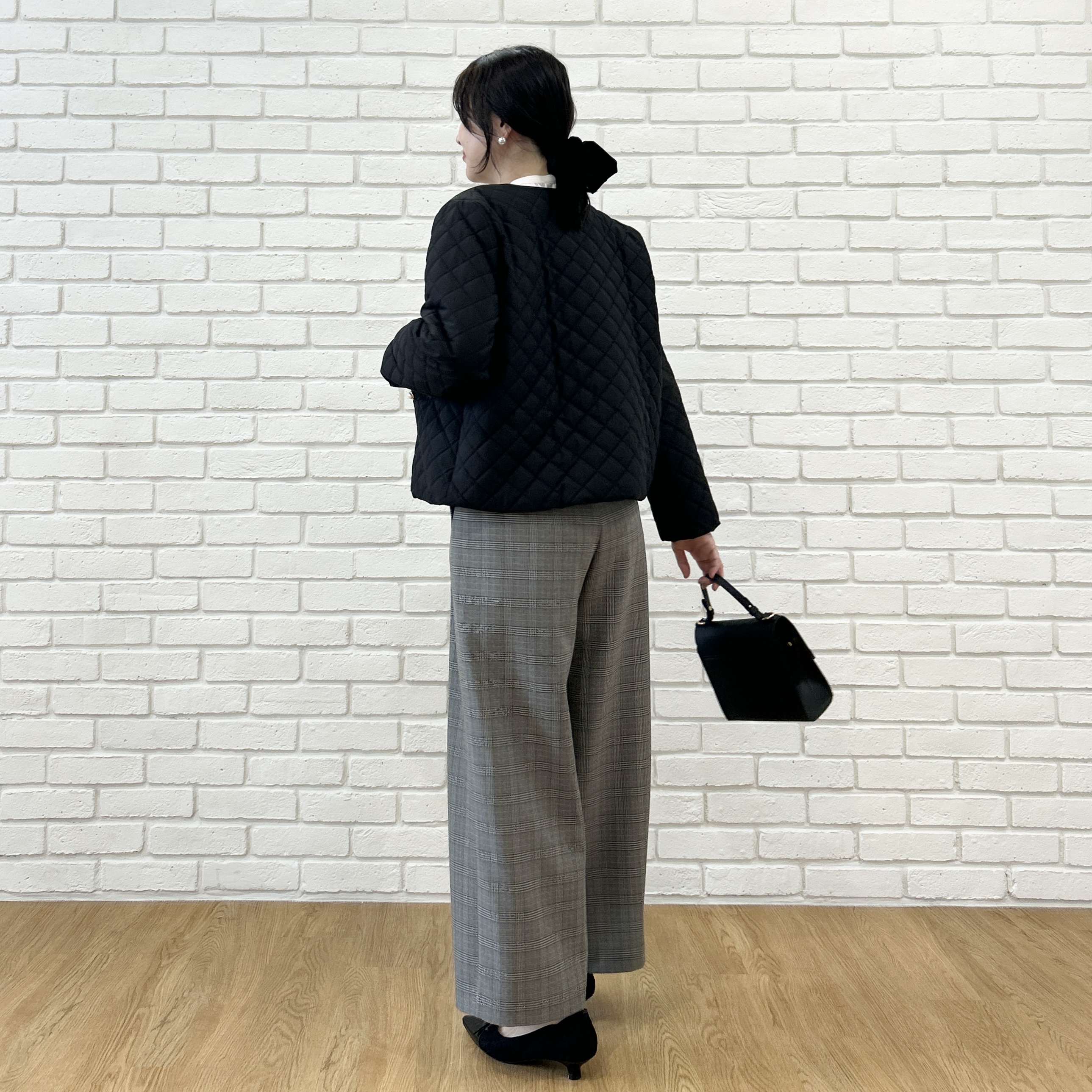 shinoさんの「Couture brooch｜【衿元リボンが可憐】ピンタック レース ブラウス」を使ったコーディネート