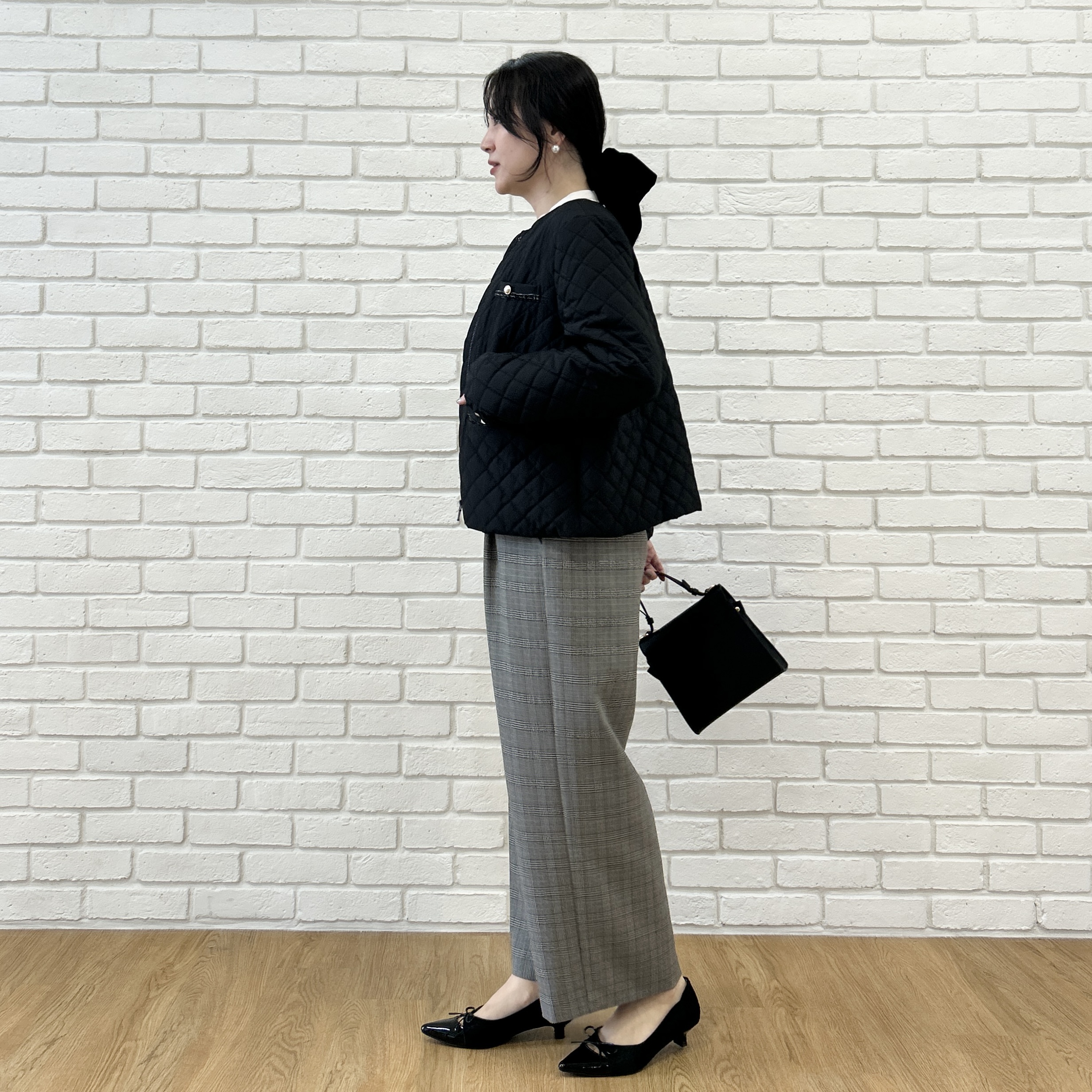 shinoさんの「Couture brooch｜【衿元リボンが可憐】ピンタック レース ブラウス」を使ったコーディネート