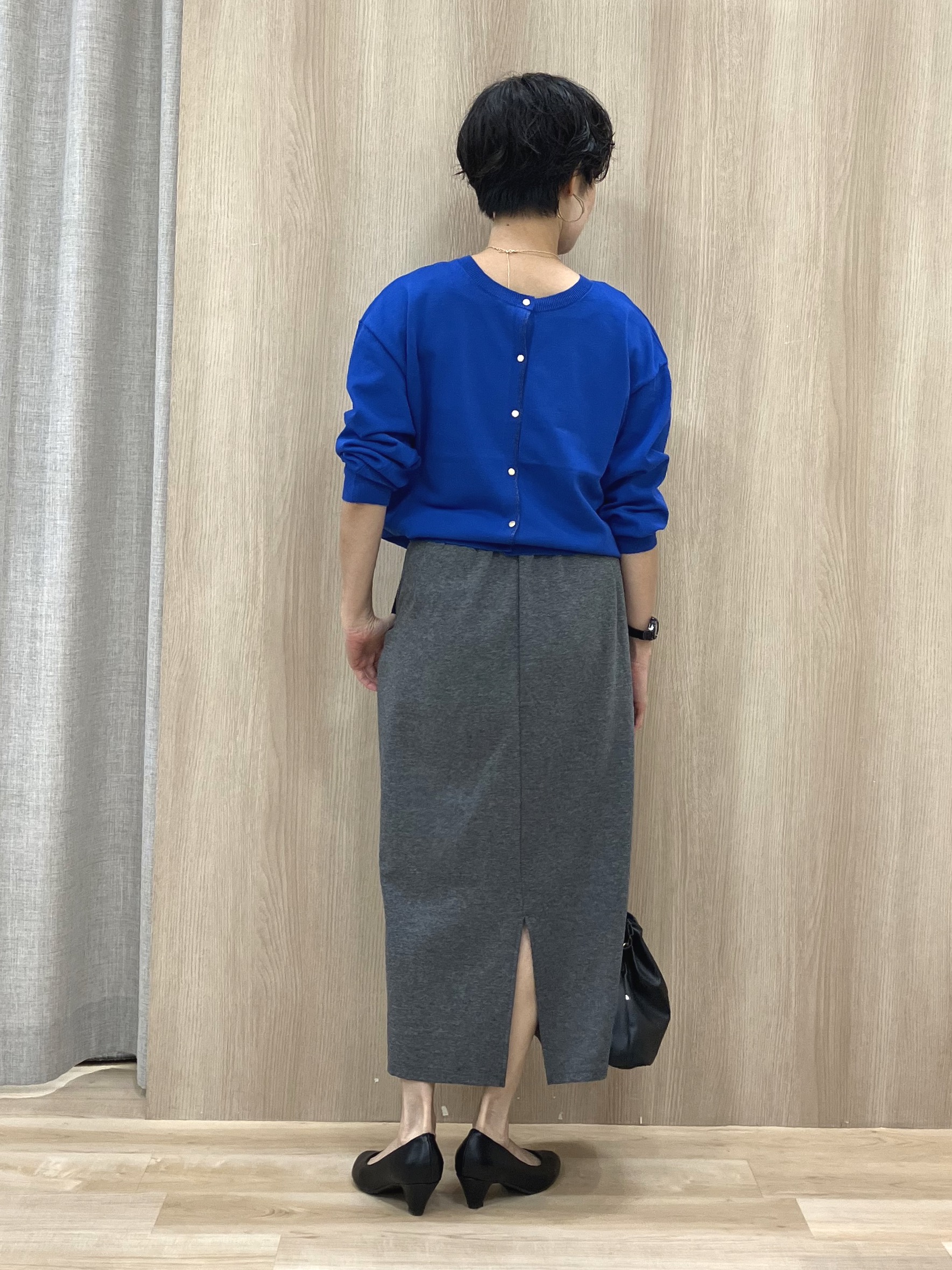Keiさんの「grove｜【前後2WAY】さりげなく、上品にきらめく ニットカーディガン」を使ったコーディネート