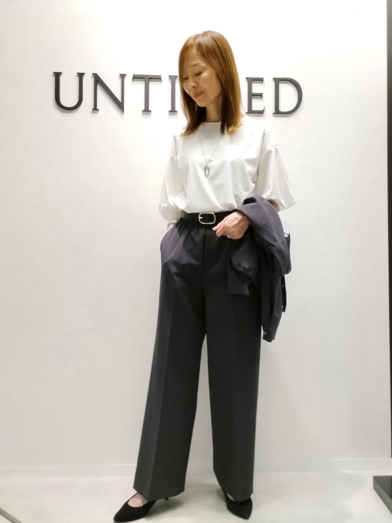 もりさんの「UNTITLED｜【秋羽織り/セットアップ可/UVカット】エアリークールドロストシャツ」を使ったコーディネート