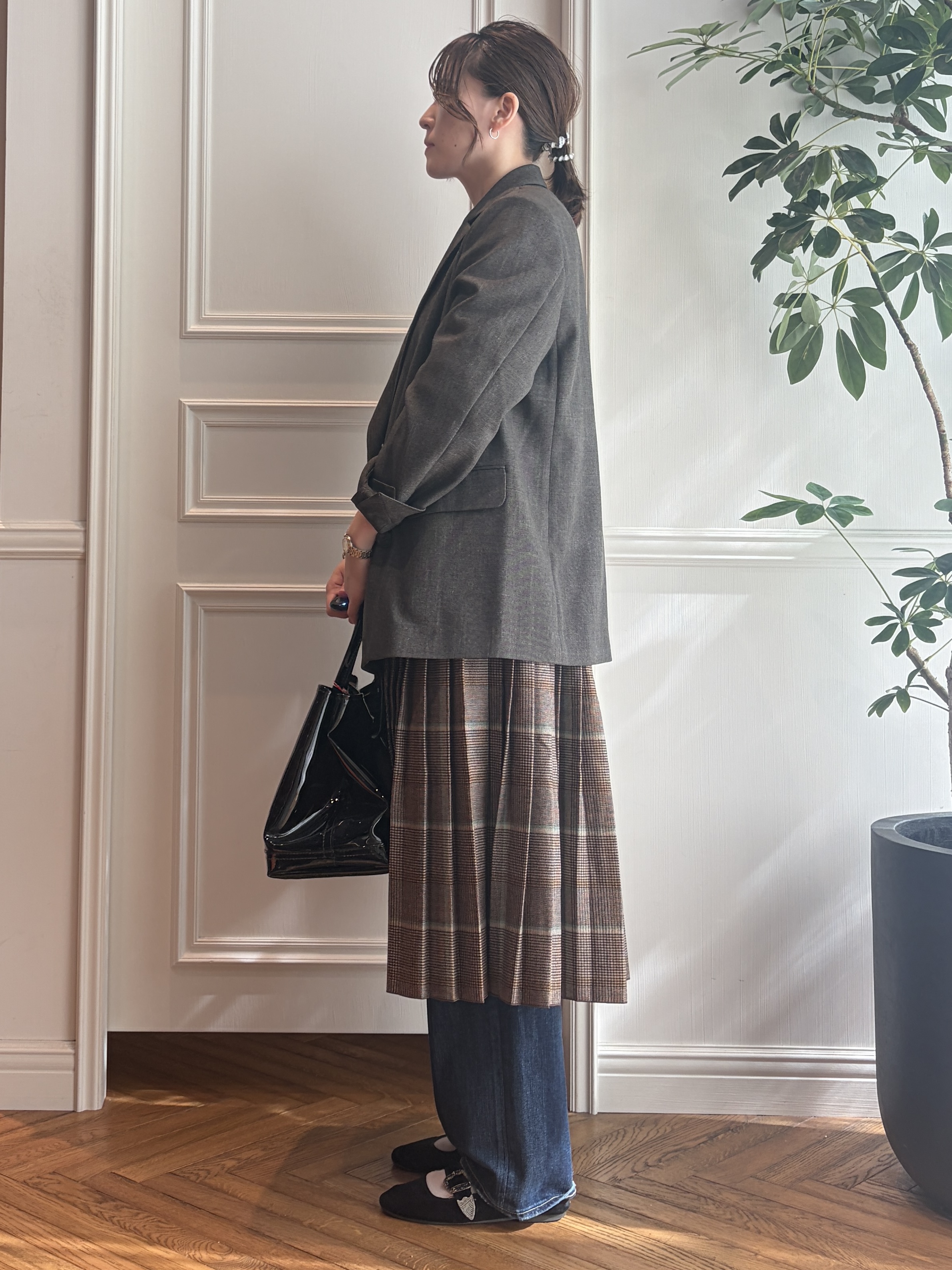 nakaoさんの「DRESSTERIOR｜◆RED CARD TOKYO（レッドカードトーキョー）35th Anniv． Wide」を使ったコーディネート