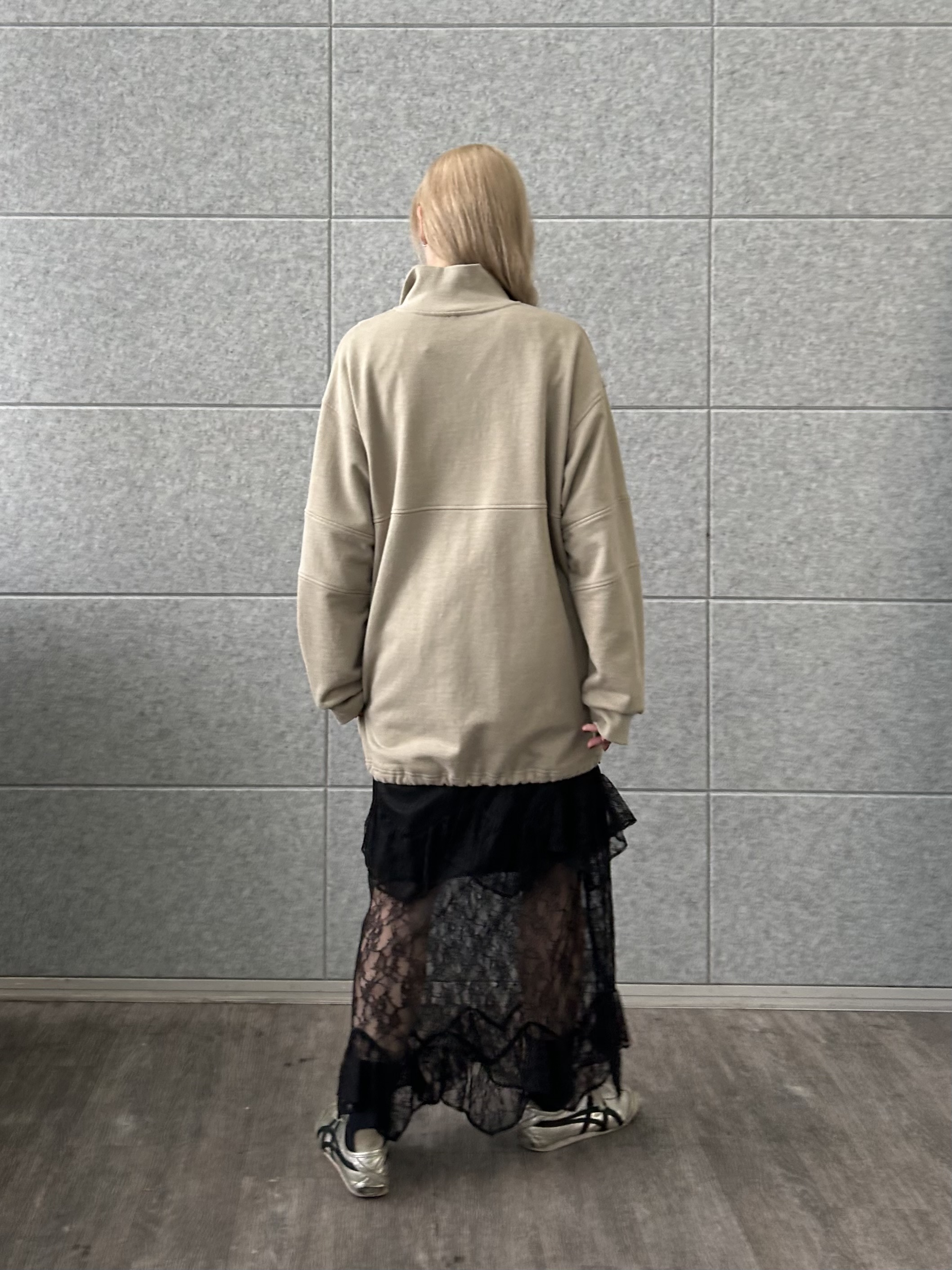 honoka Aさんの「CODE A｜half zip sweat mini dress」を使ったコーディネート
