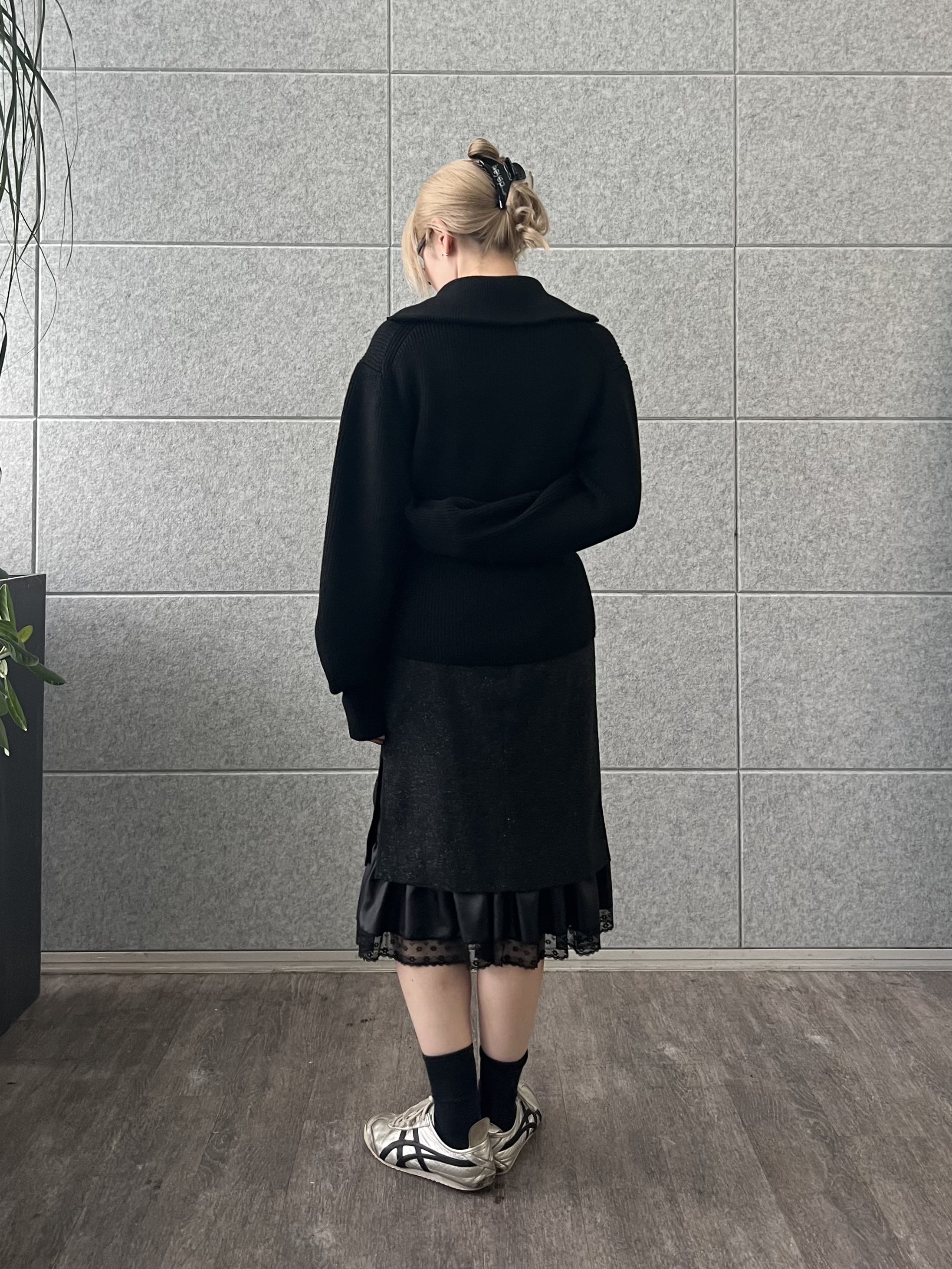 honoka Aさんの「CODE A｜nep tweed lace hem skirt」を使ったコーディネート