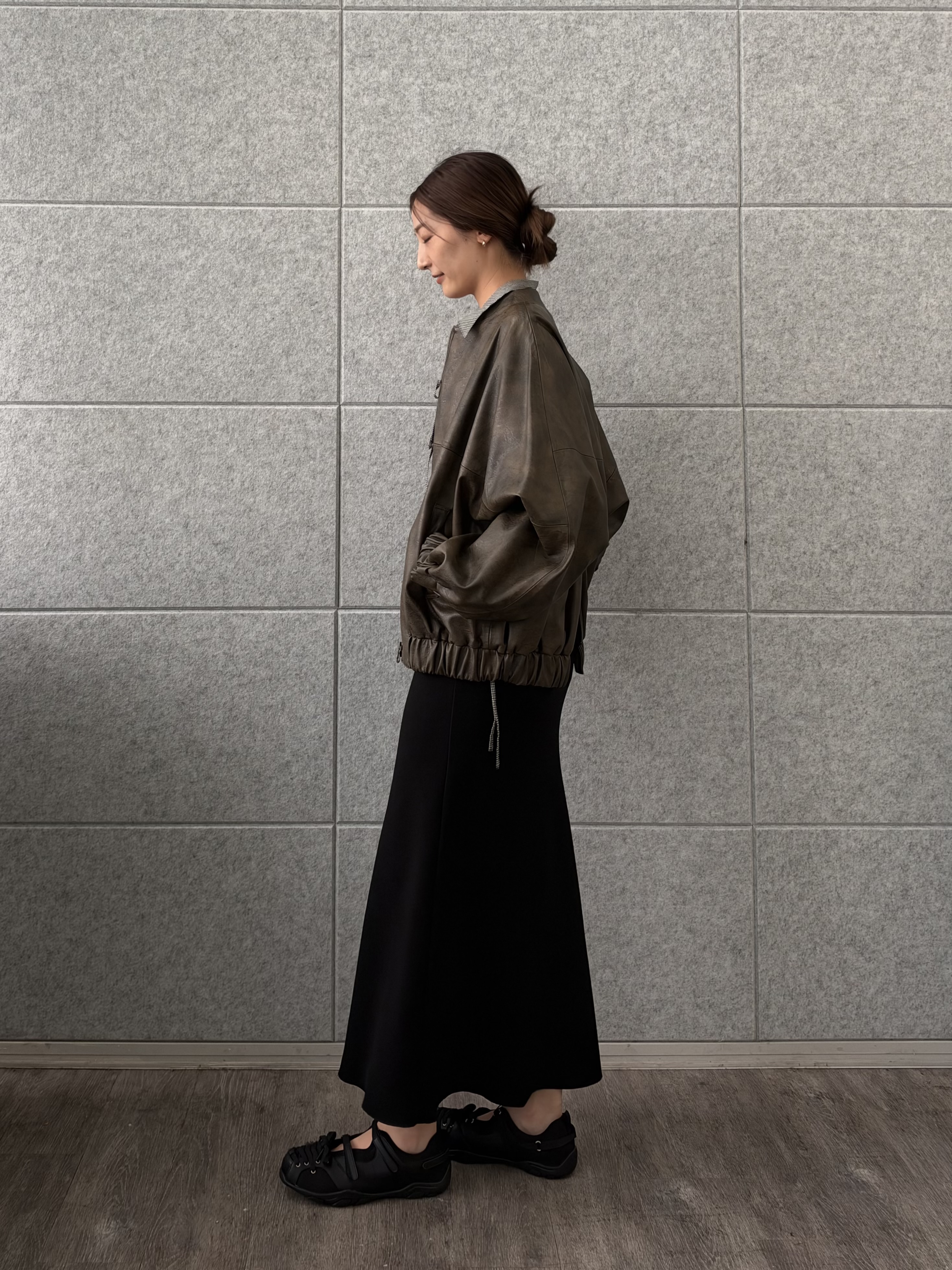 uchi__yamaさんの「CODE A｜light shirred check blouse」を使ったコーディネート