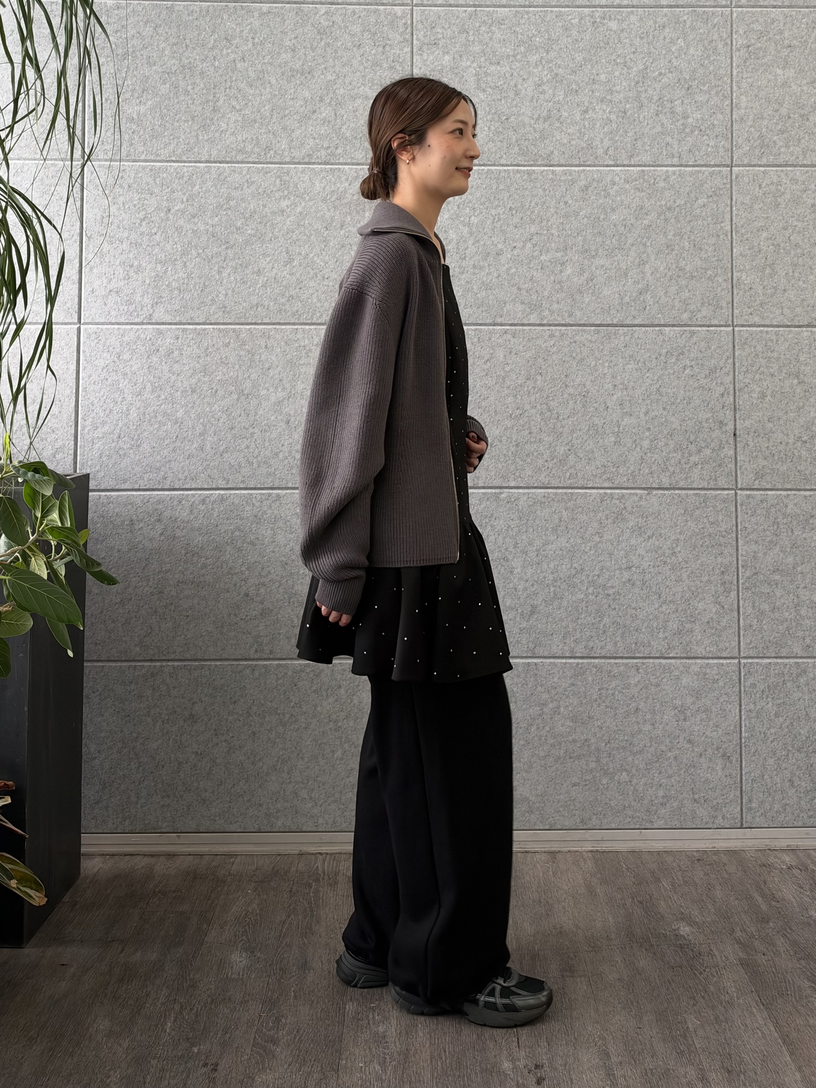 uchi__yamaさんの「CODE A｜silver dot tunic dress」を使ったコーディネート