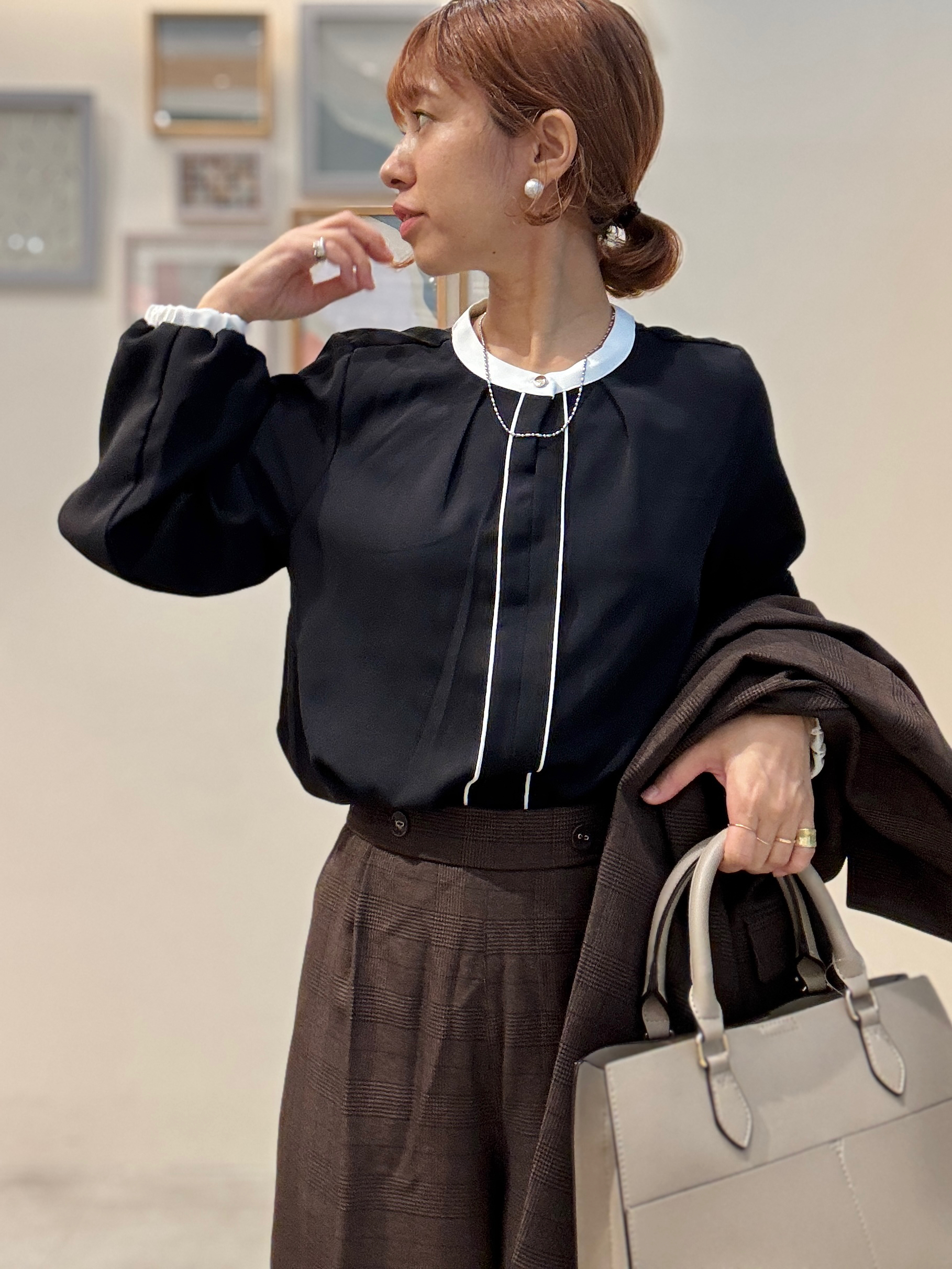 たけぴさんの「SHOO･LA･RUE｜【セットアップ可/洗濯後しわになりにくい】ウールフィール ダブルジャケット」を使ったコーディネート