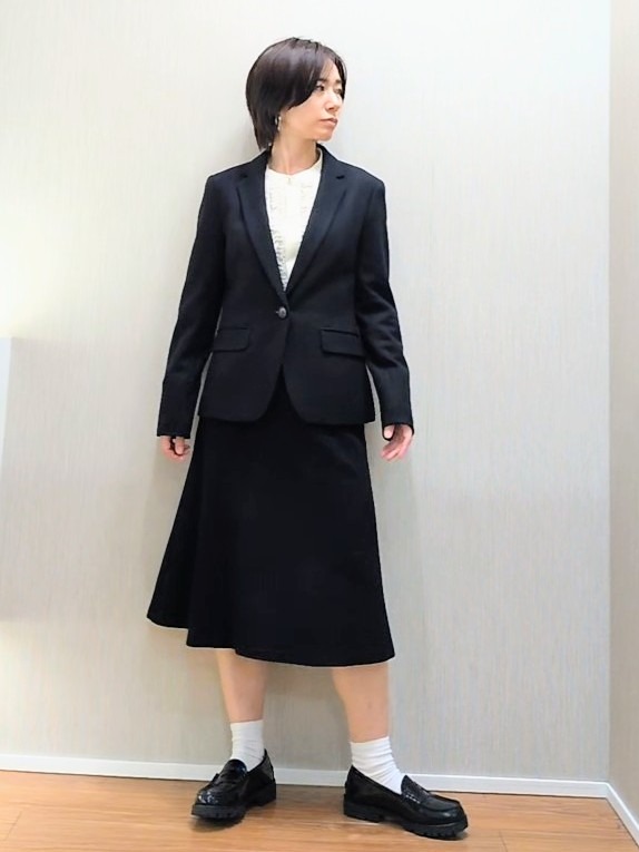 ミズタさんの「UNTITLED｜【ウール100/仕事着/スーツ】ミルドジャージテーラードジャケット」を使ったコーディネート