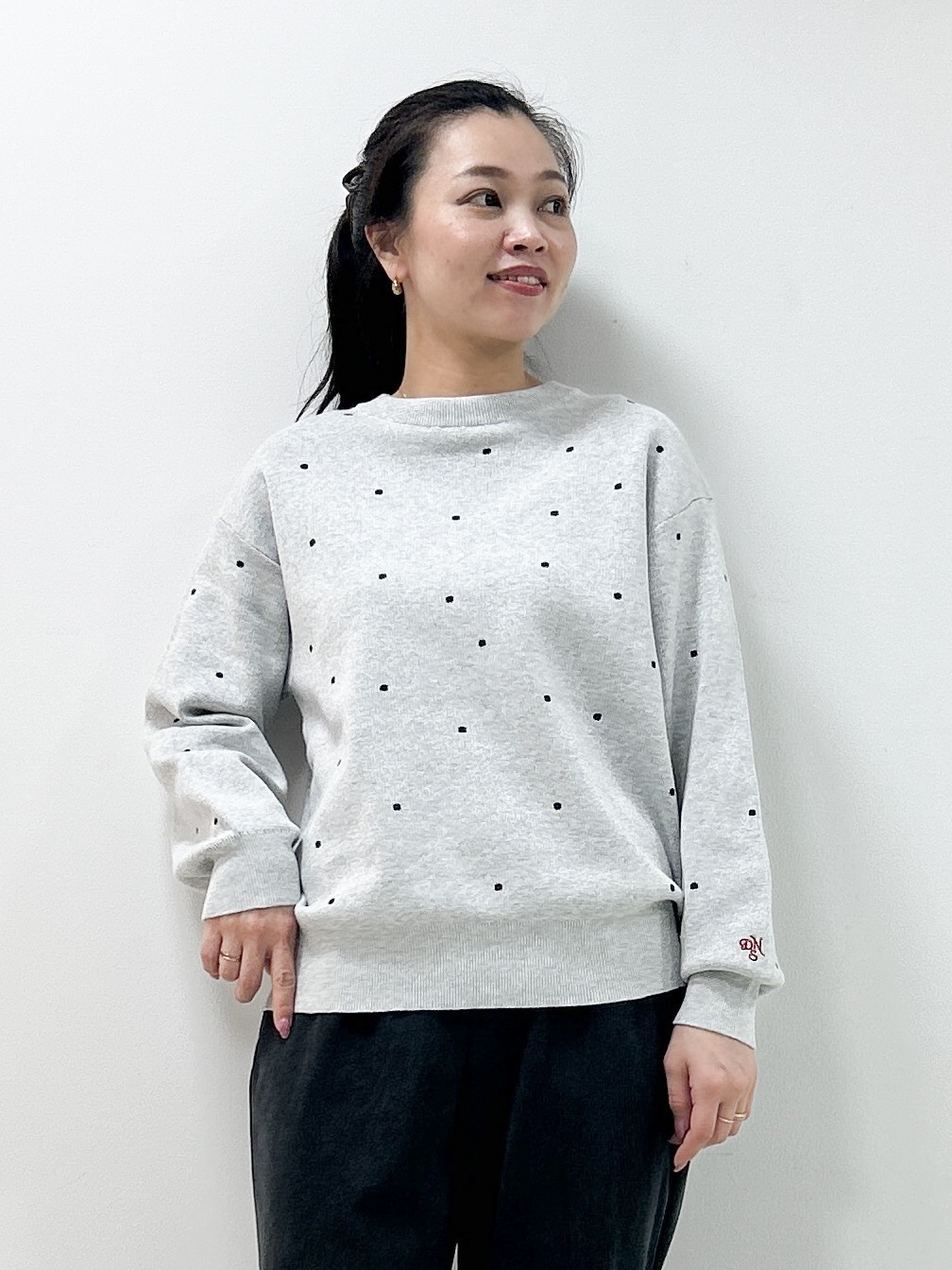 Kaiさんの「Dessin｜【洗濯機OK/秋ニット】コットンジャガード ドットプルオーバー」を使ったコーディネート