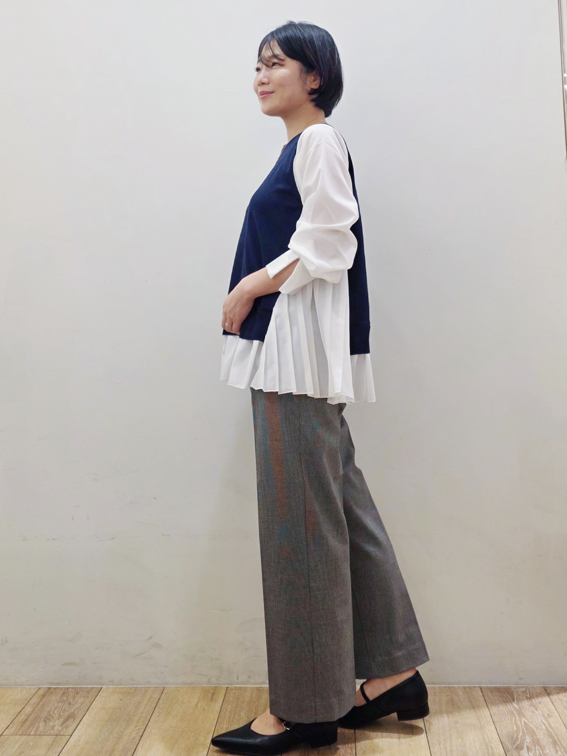 yuyuさんの「OPAQUE.CLIP｜プリーツデザインドッキングニット【洗濯機OK】」を使ったコーディネート