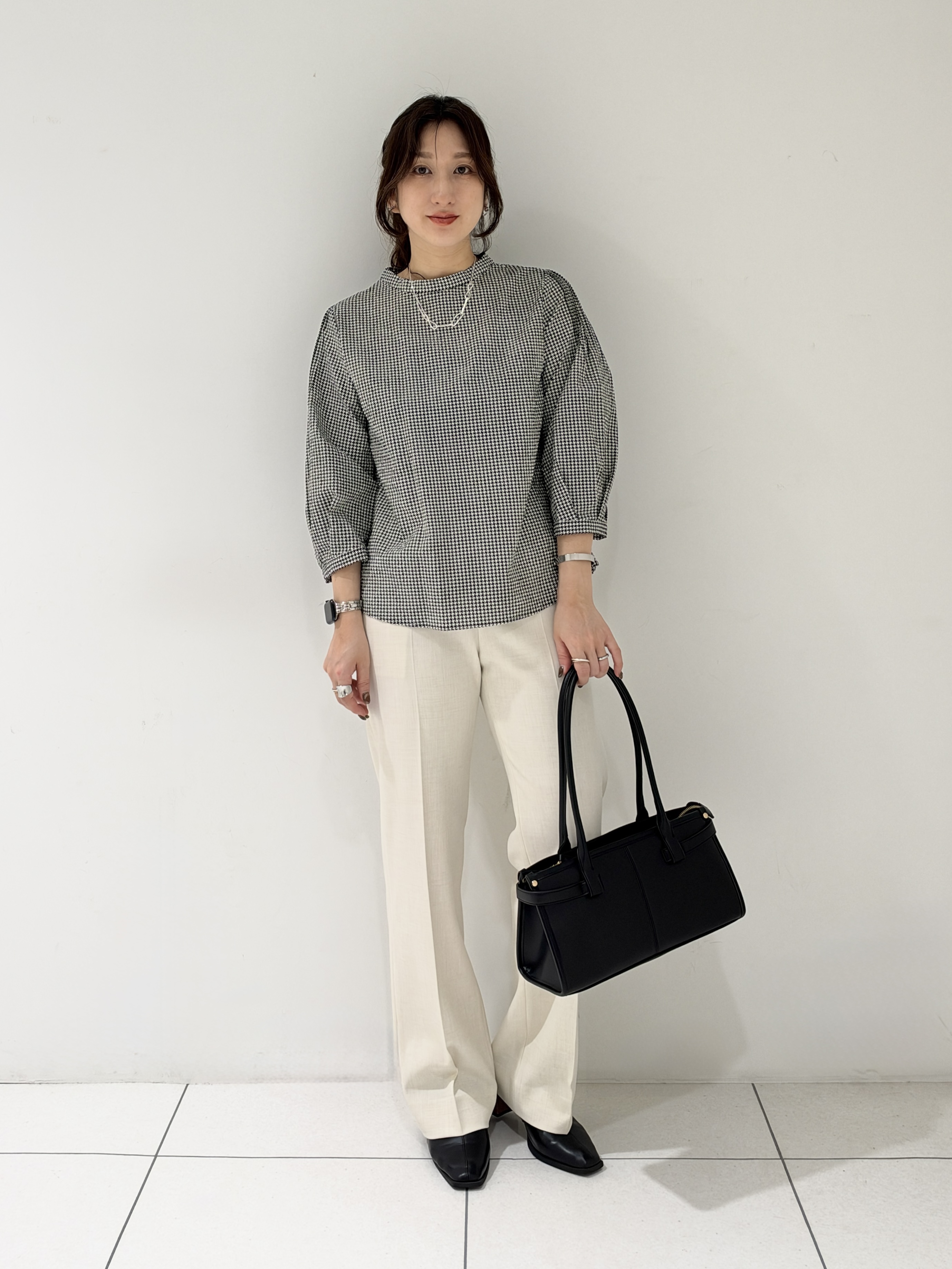 そんさんの「INDIVI｜【撥水／UVケア】スタンドカラーブルゾン」を使ったコーディネート
