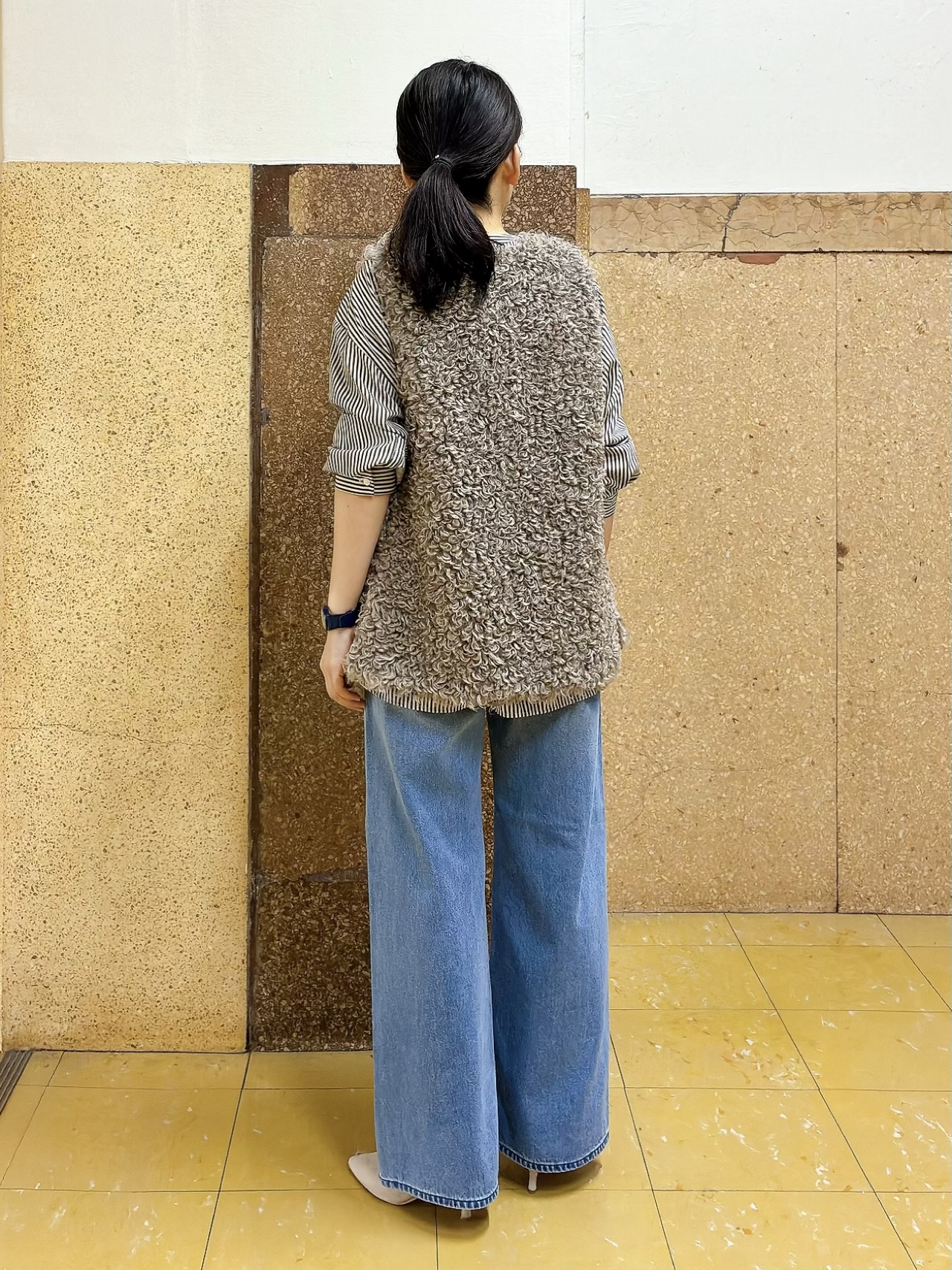 hattoriさんの「INDIVI｜【新作登場！】美脚ワイドデニム」を使ったコーディネート