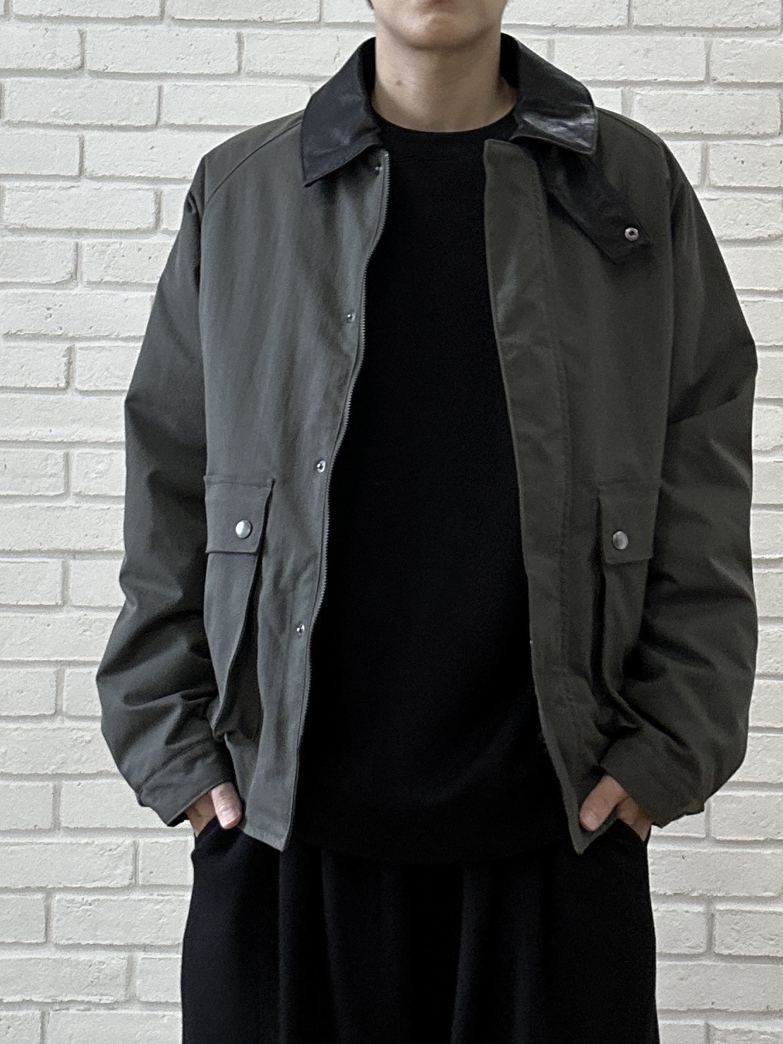 ドイさんの「tk.TAKEO KIKUCHI｜【TOROMIシリーズ】シルキータッチスウェットパンツ」を使ったコーディネート
