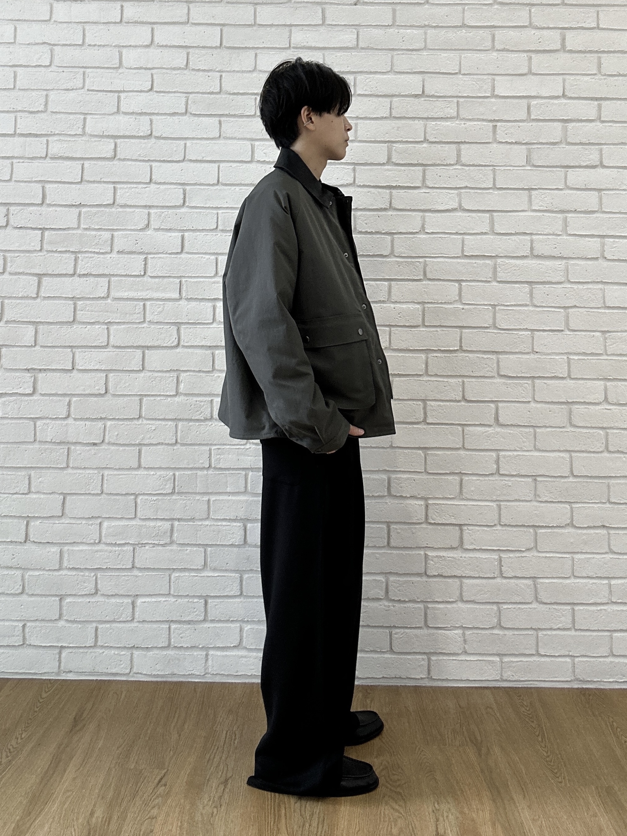 ドイさんの「tk.TAKEO KIKUCHI｜【TOROMIシリーズ】シルキータッチスウェットパンツ」を使ったコーディネート