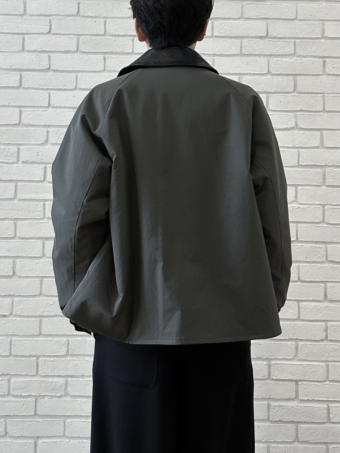ドイさんの「tk.TAKEO KIKUCHI｜【TOROMIシリーズ】シルキータッチスウェットパンツ」を使ったコーディネート